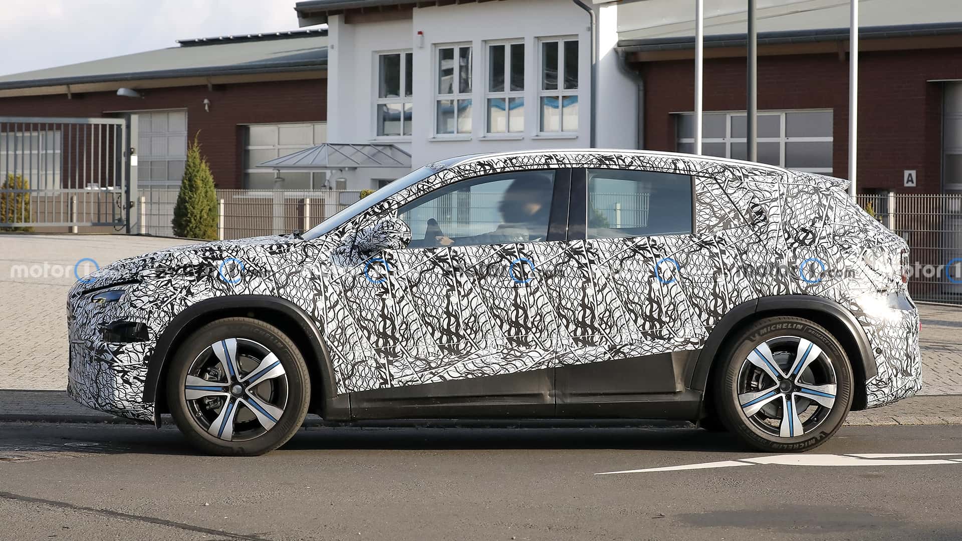 Mercedes GLA (2027) Erlkönig
