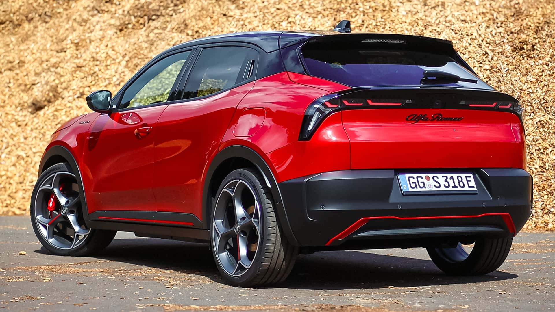 Alfa Romeo Junior Elettrica Veloce (2025) im Test