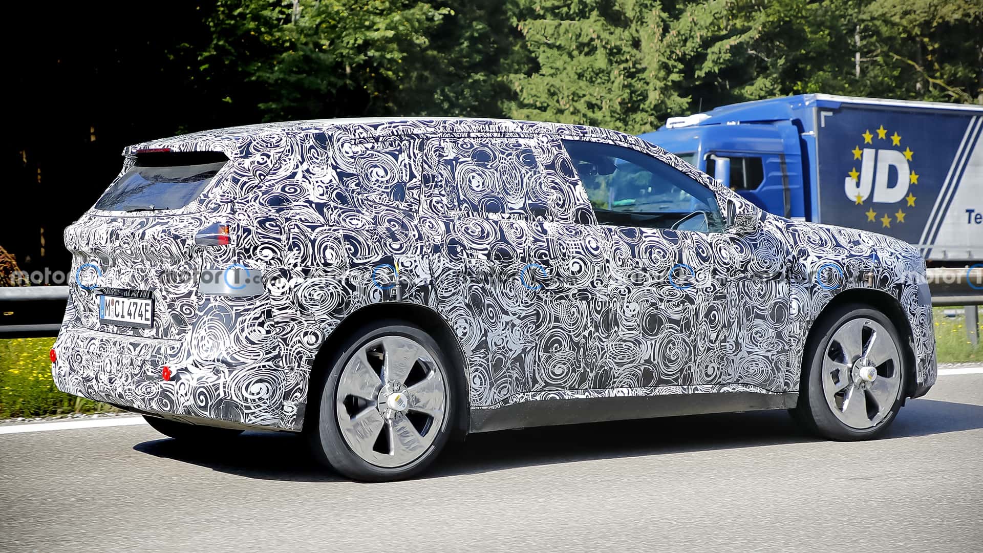 BMW iX1 (2027) Erlkönig