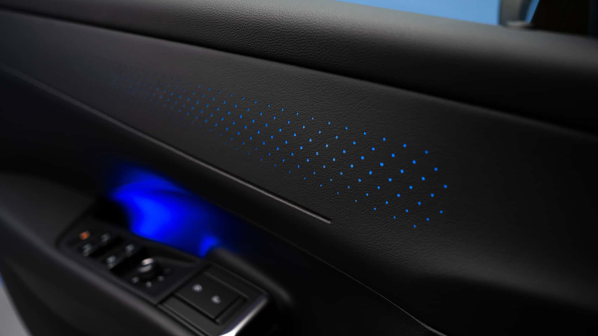 Volkswagen T-Roc baru, interior dan bagasi