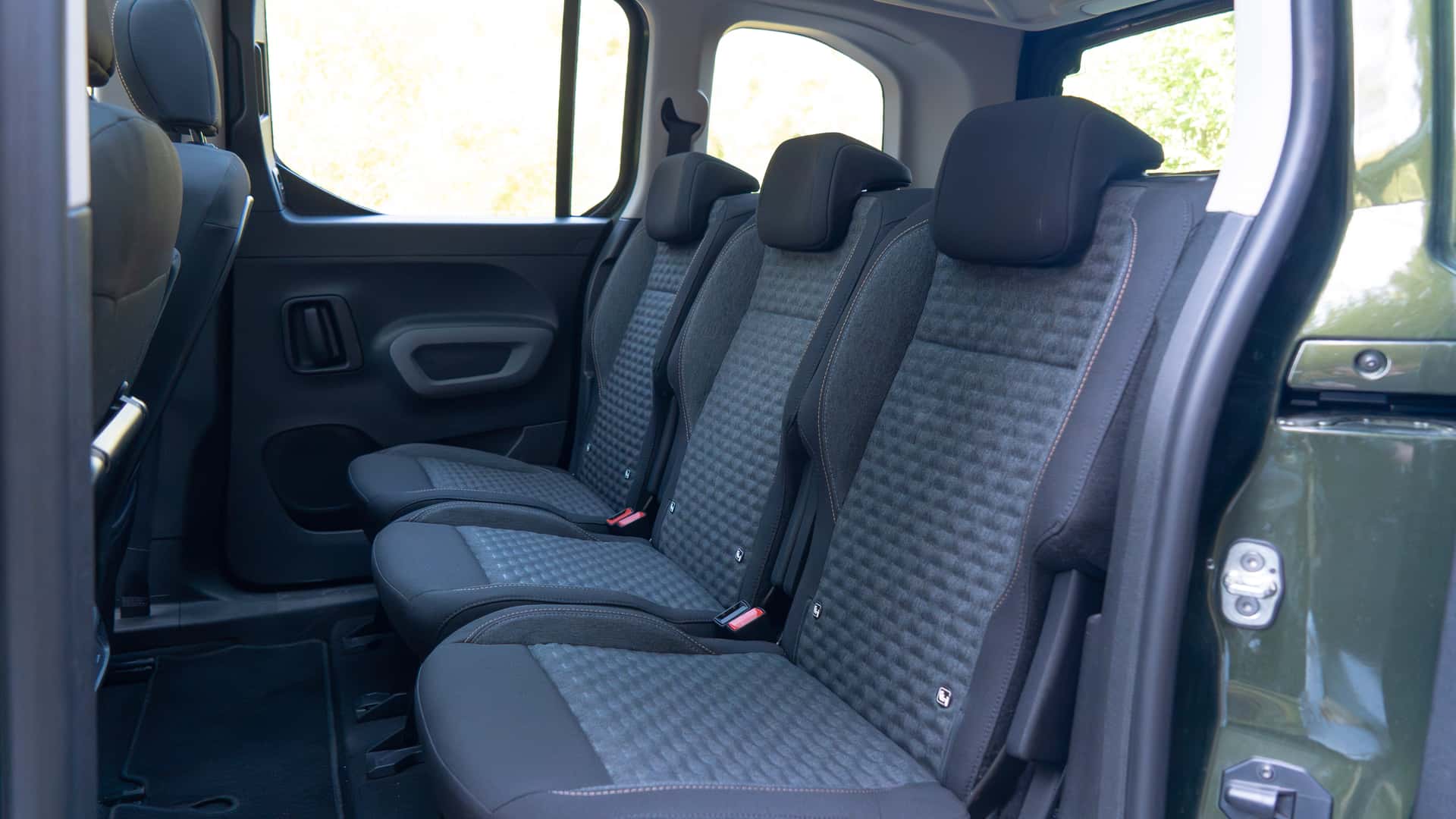 Peugeot e-Rifter: viaje Madrid - Finisterre en furgoneta eléctrica