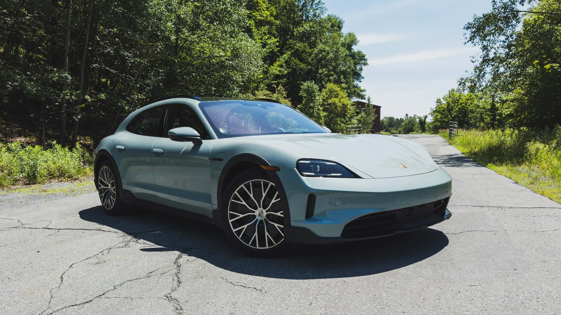 2025 Porsche Taycan 4S Cross Turismo