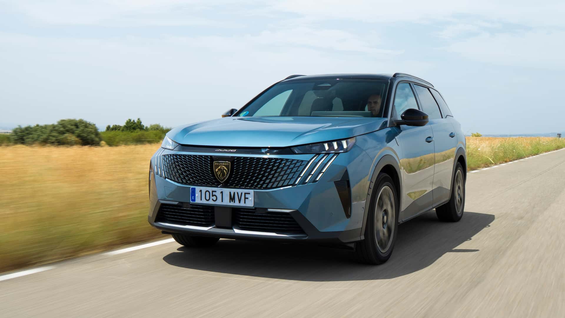 Prueba Peugeot 5008 Hybrid GT 2025