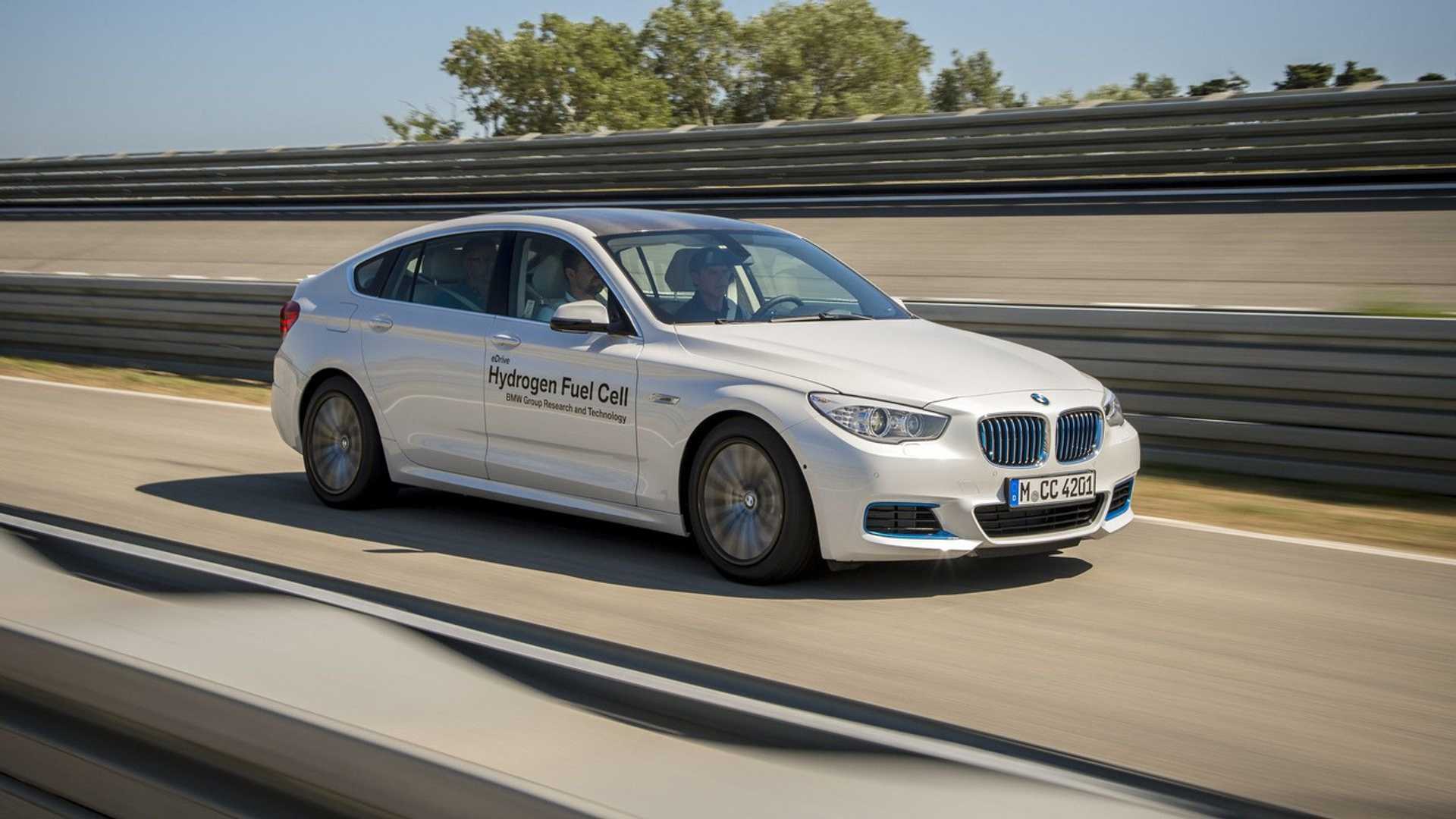 Mobil Sel Bahan Bakar Hidrogen BMW Masih Dalam Pengembangan