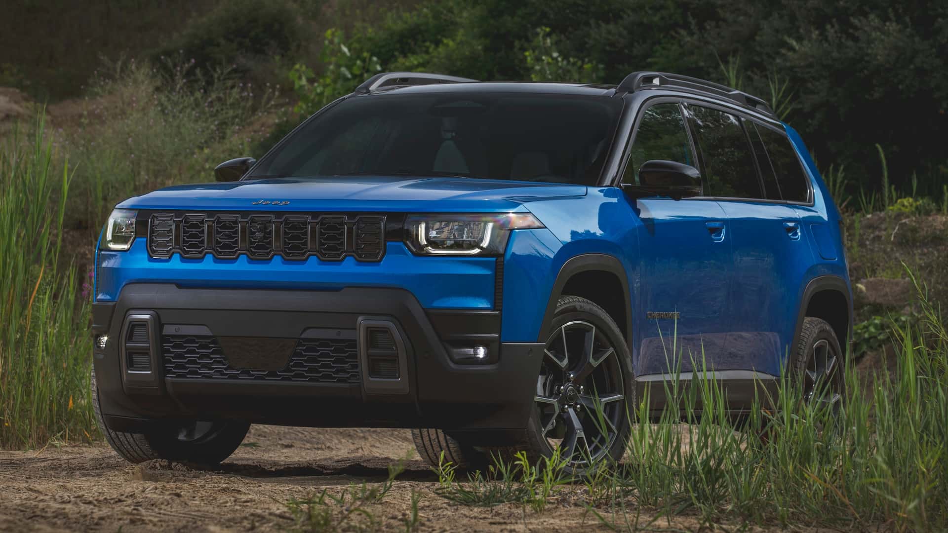 Jeep Cherokee 2026 Memiliki Baterai Kecil