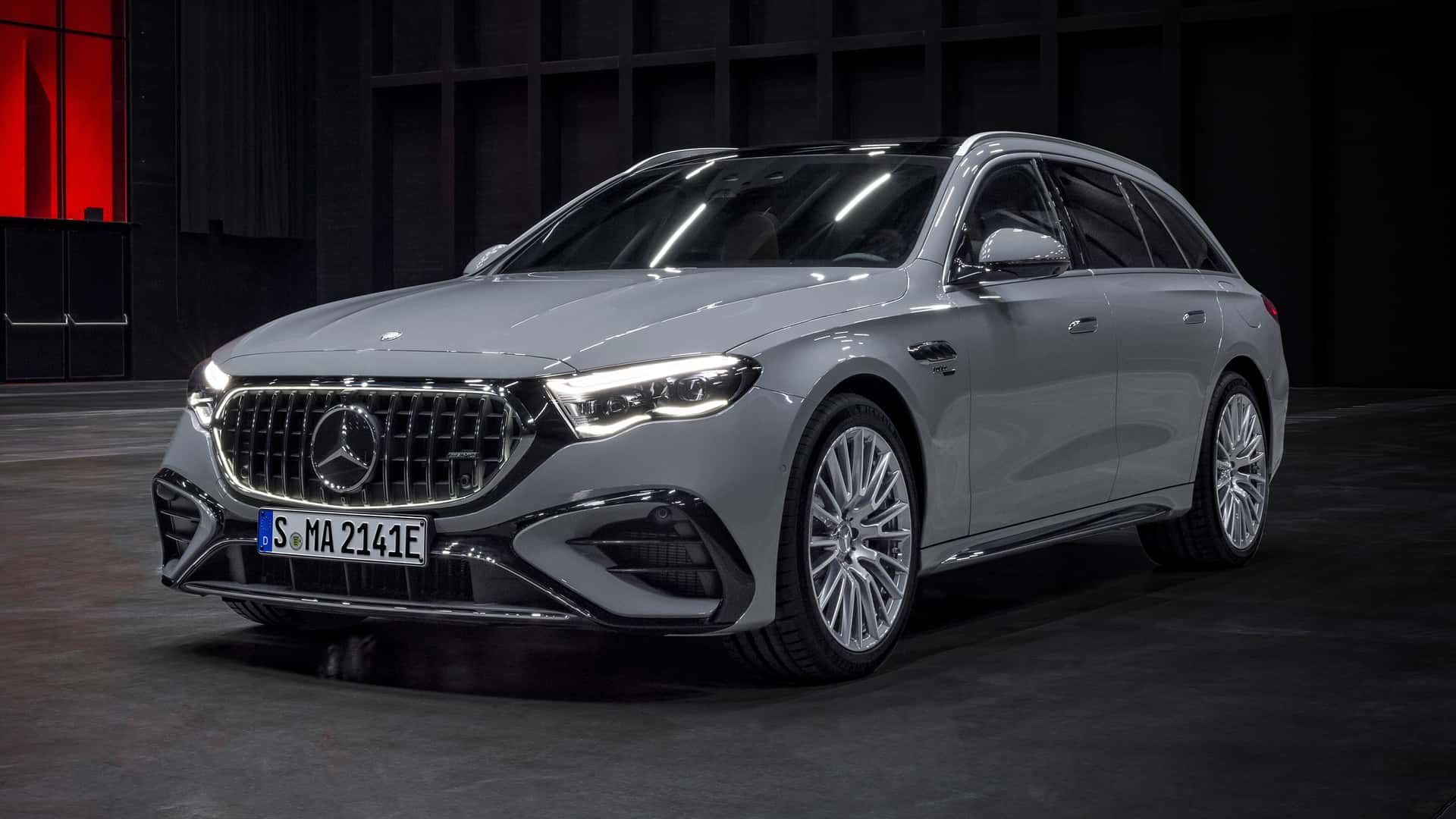 2026 Mercedes-AMG E53 Hybrid Wagon