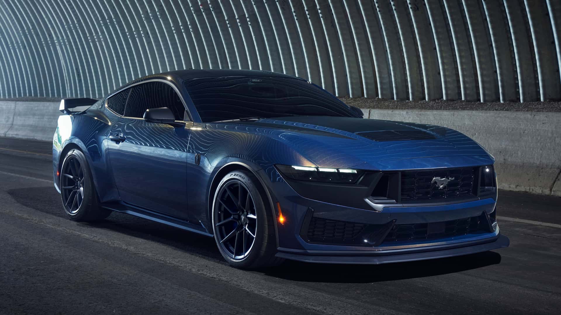 Ford Mustang Dark Horse