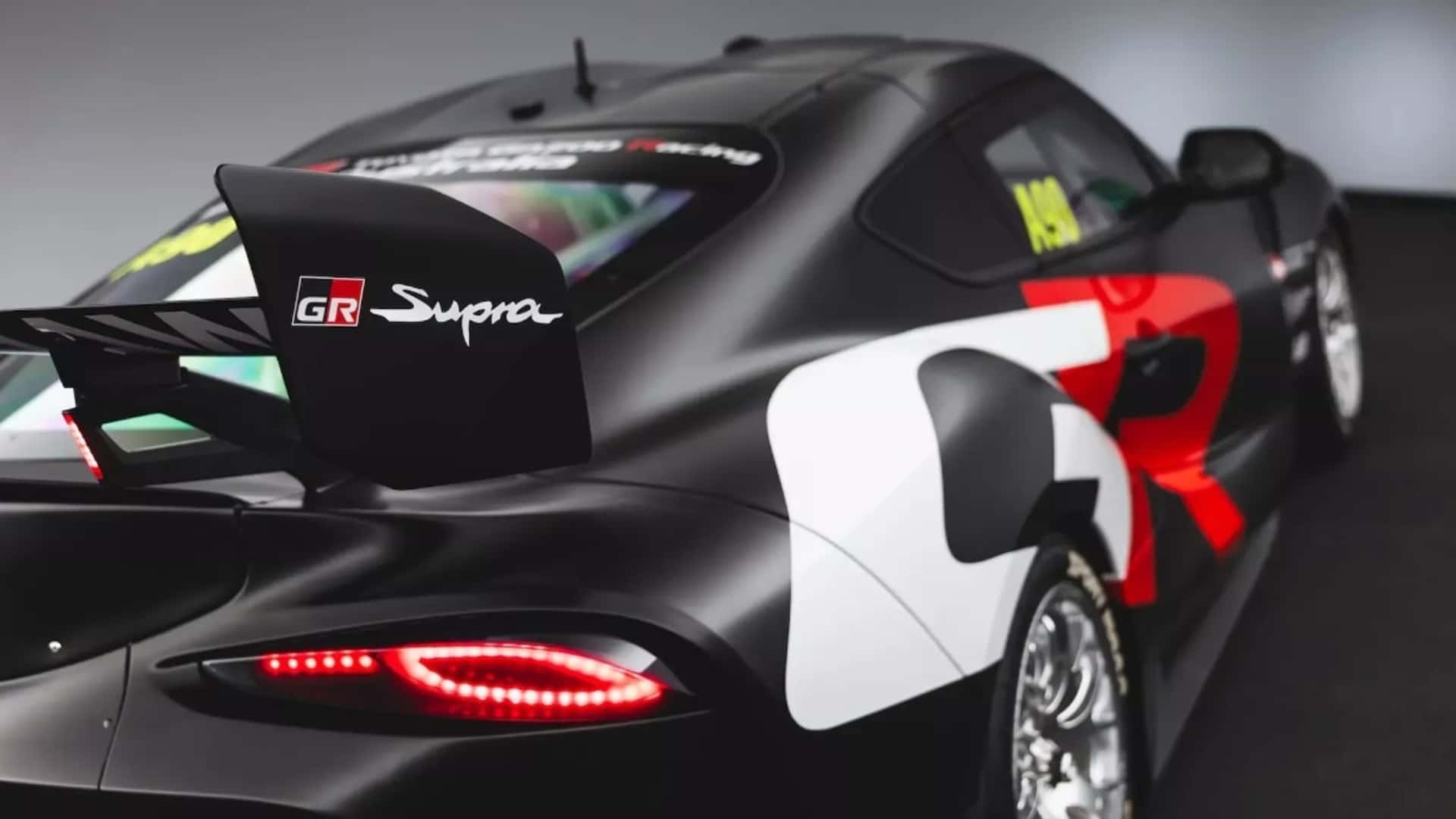 Supercar Toyota GR Supra