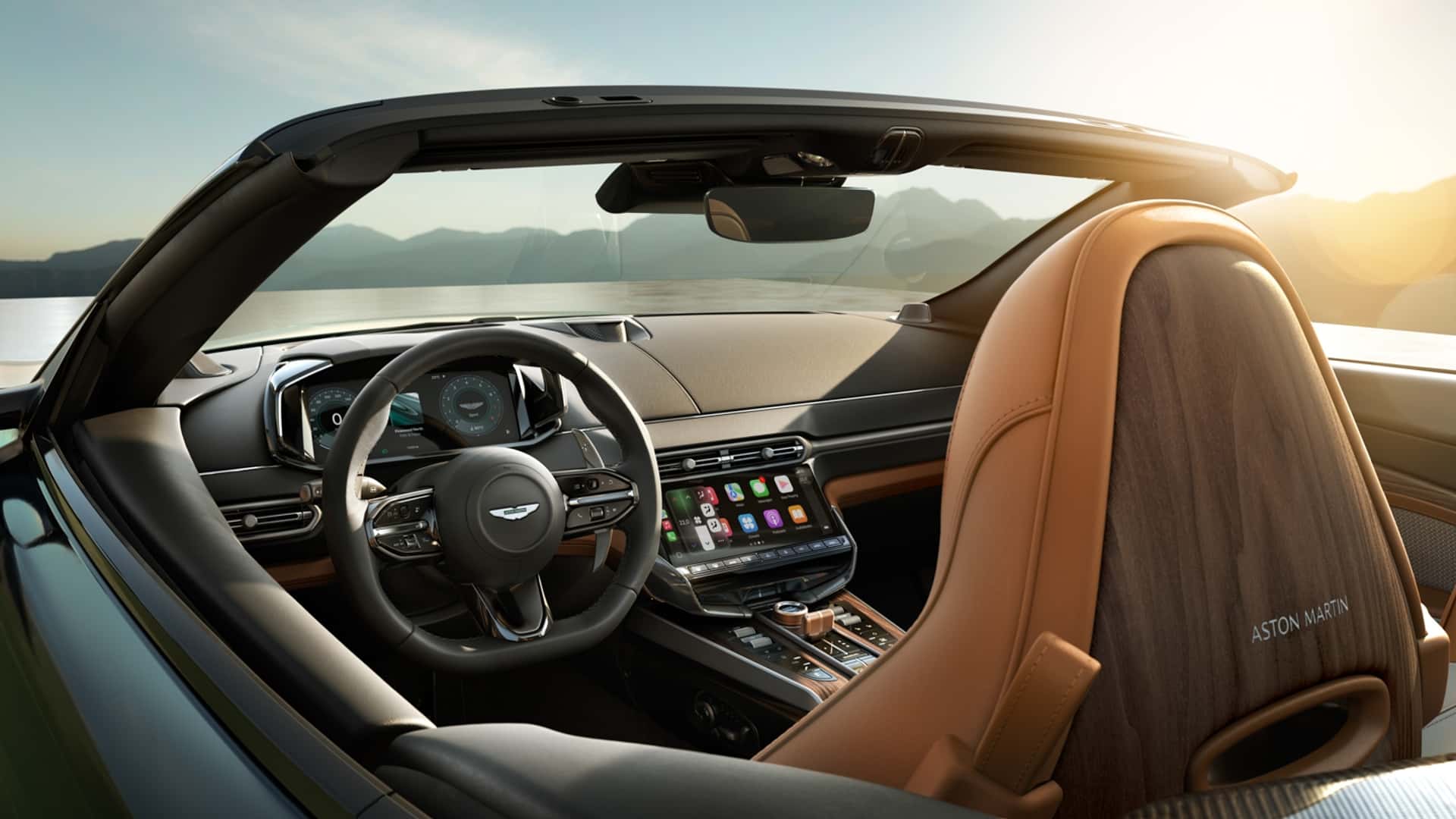 60e anniversaire de l'Aston Martin DB12 et de la Vanquish Volante