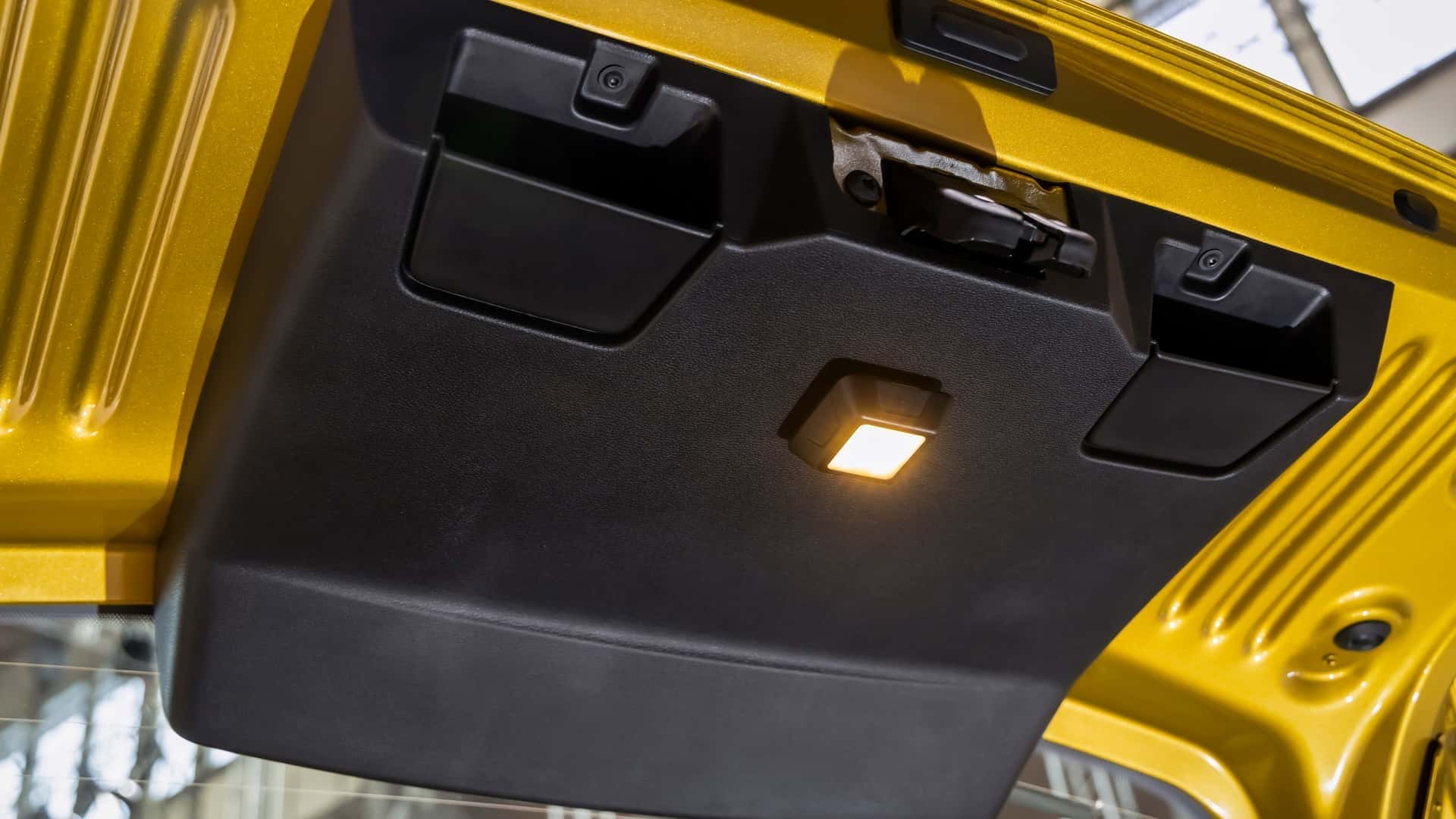 Restyling, intérieur et coffre de la Dacia Sandero