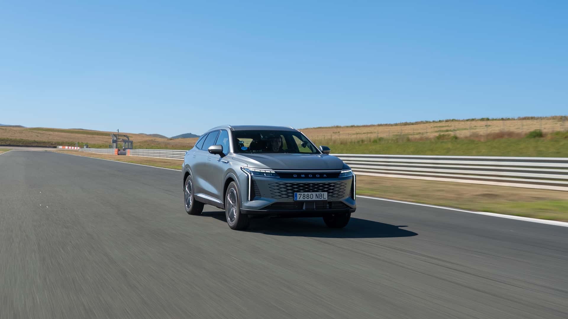 Prueba Omoda 9 SHS 2025