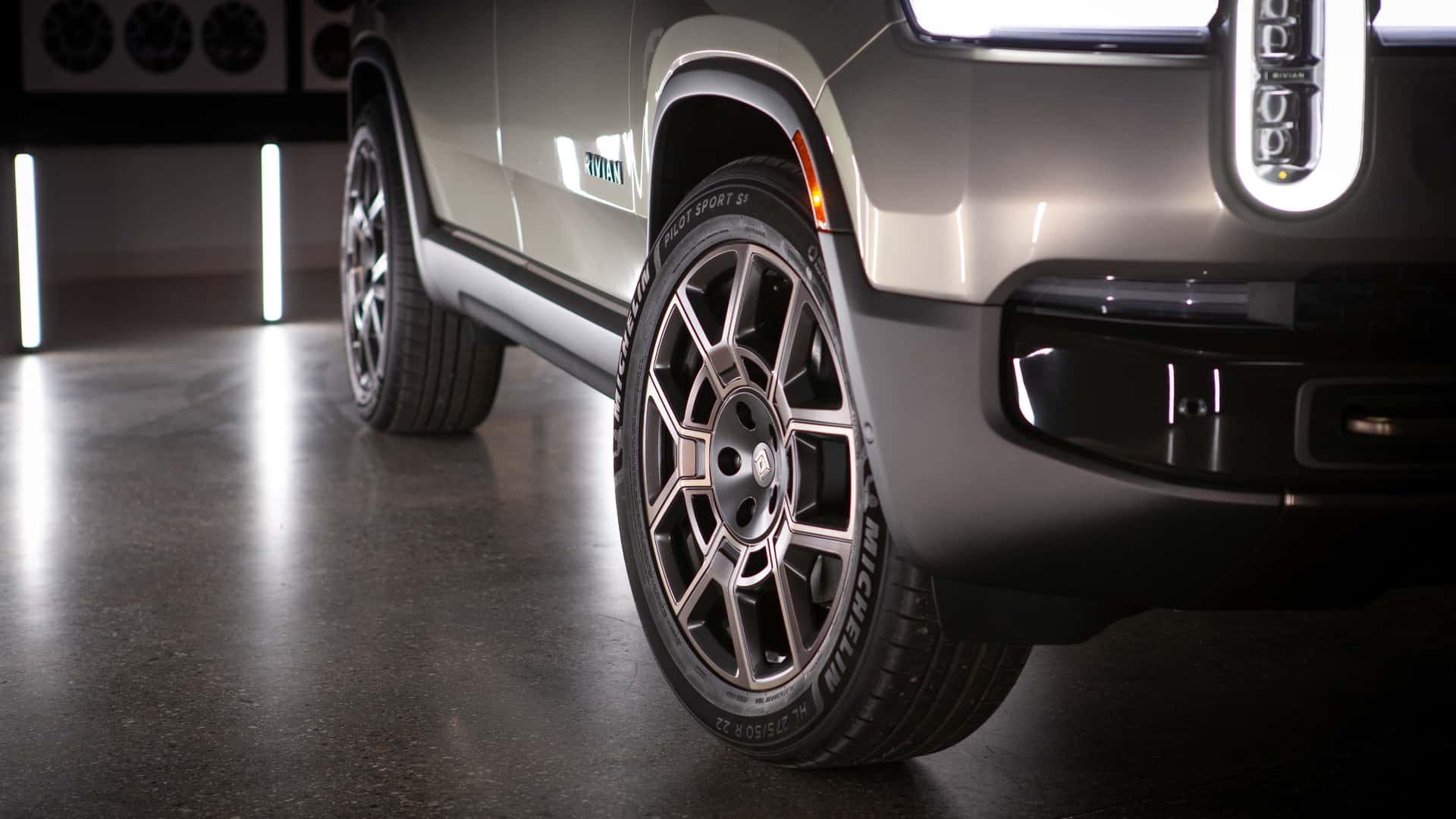 2026 Rivian R1S Quad Pebble Beach