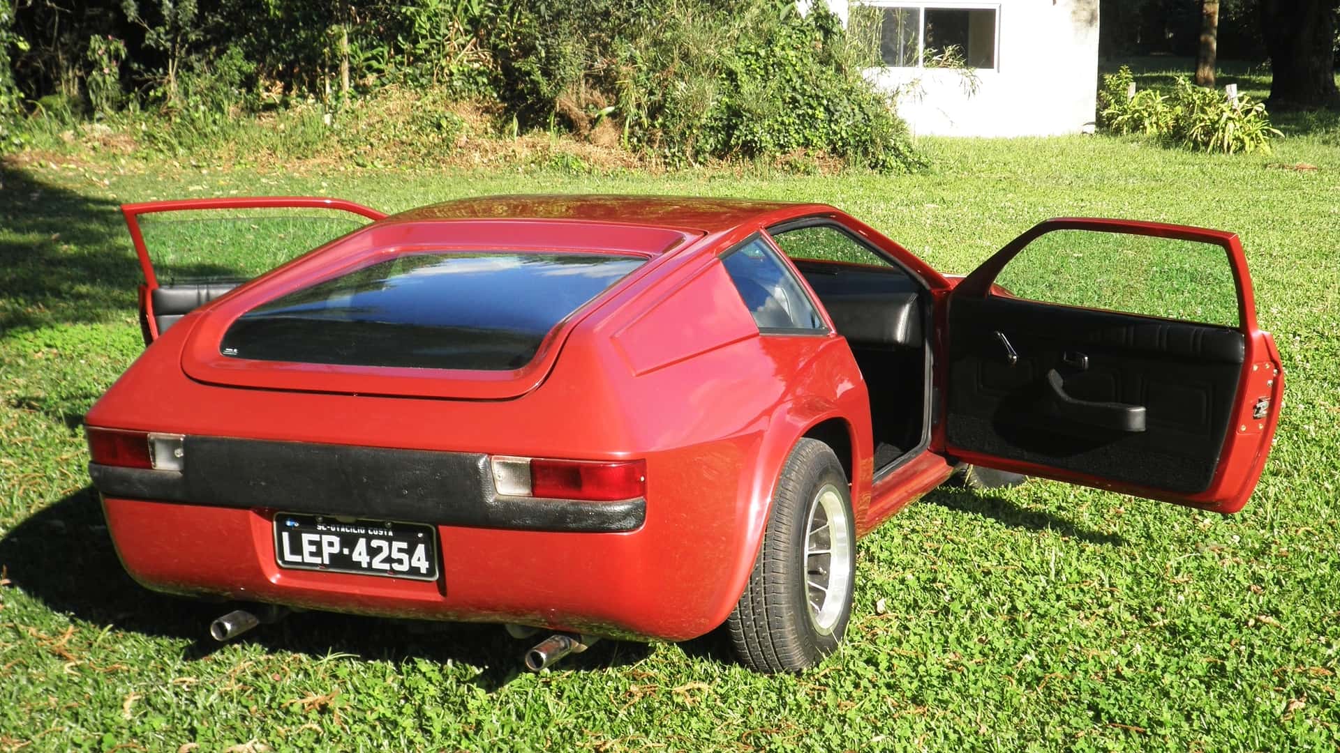 Miura Sport 1977 (hinten)