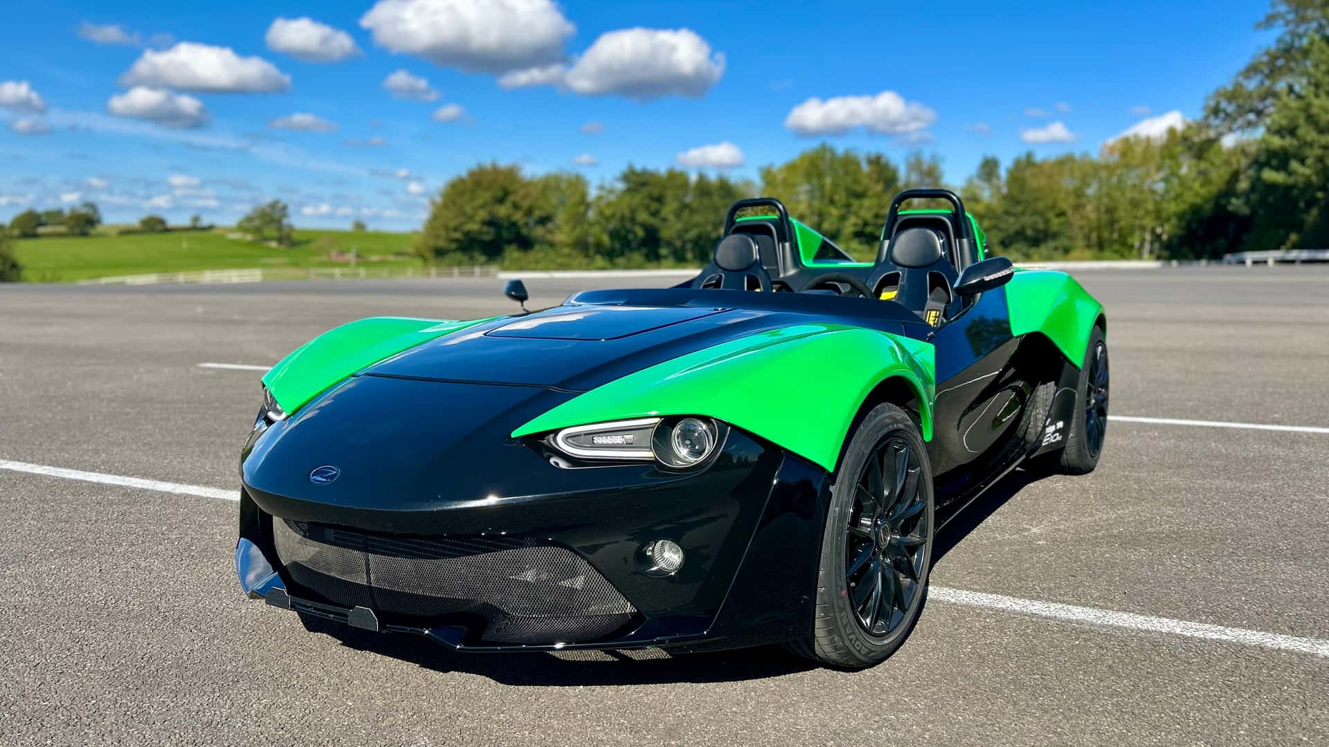 La sportive britannique avec 500 CV par tonne