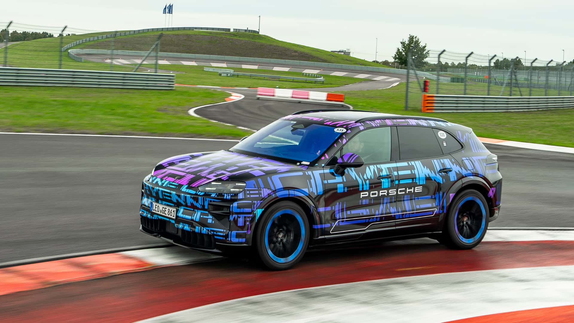 Porsche Cayenne eléctrico