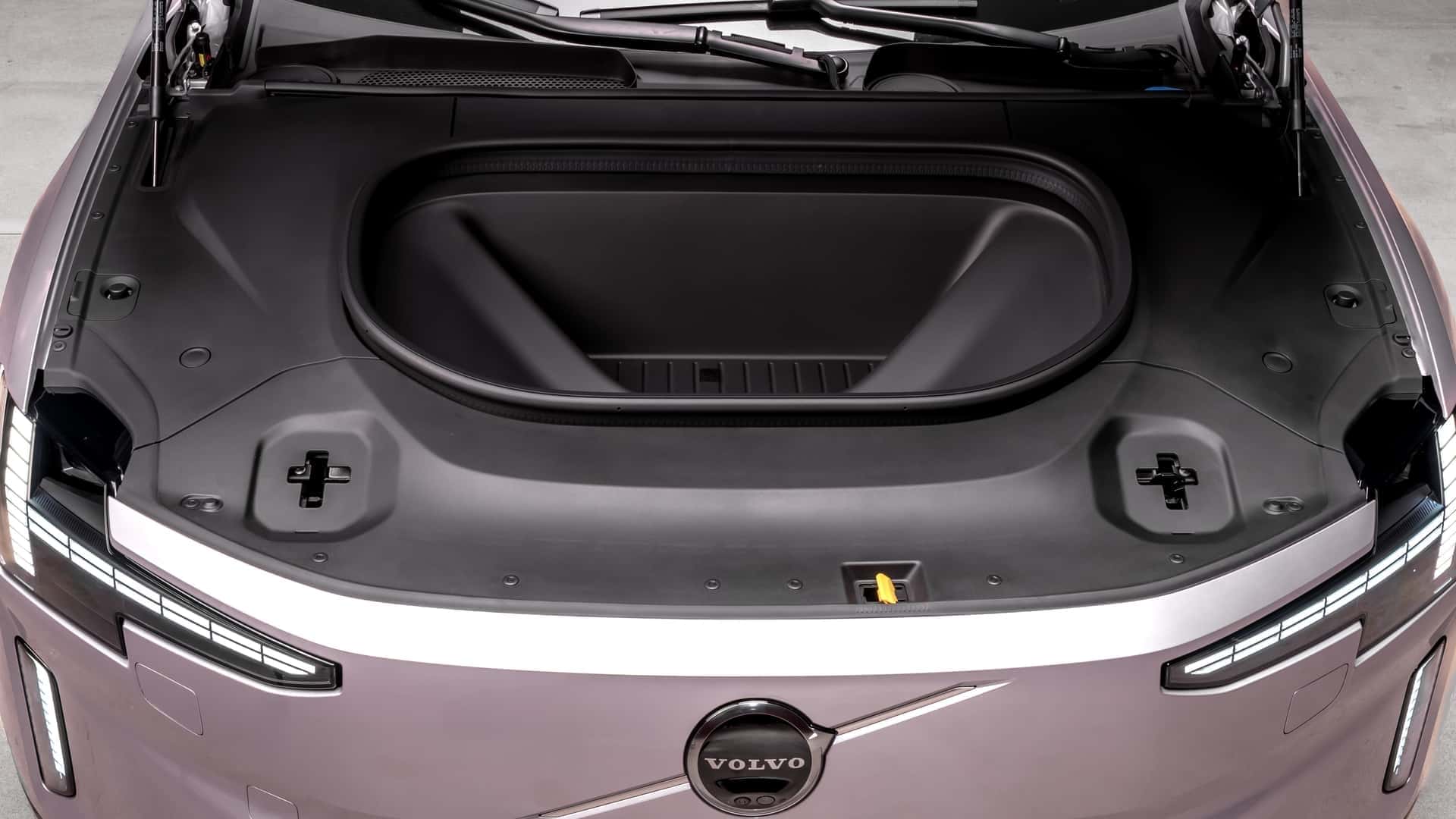 Volvo ES90, intérieur et coffre