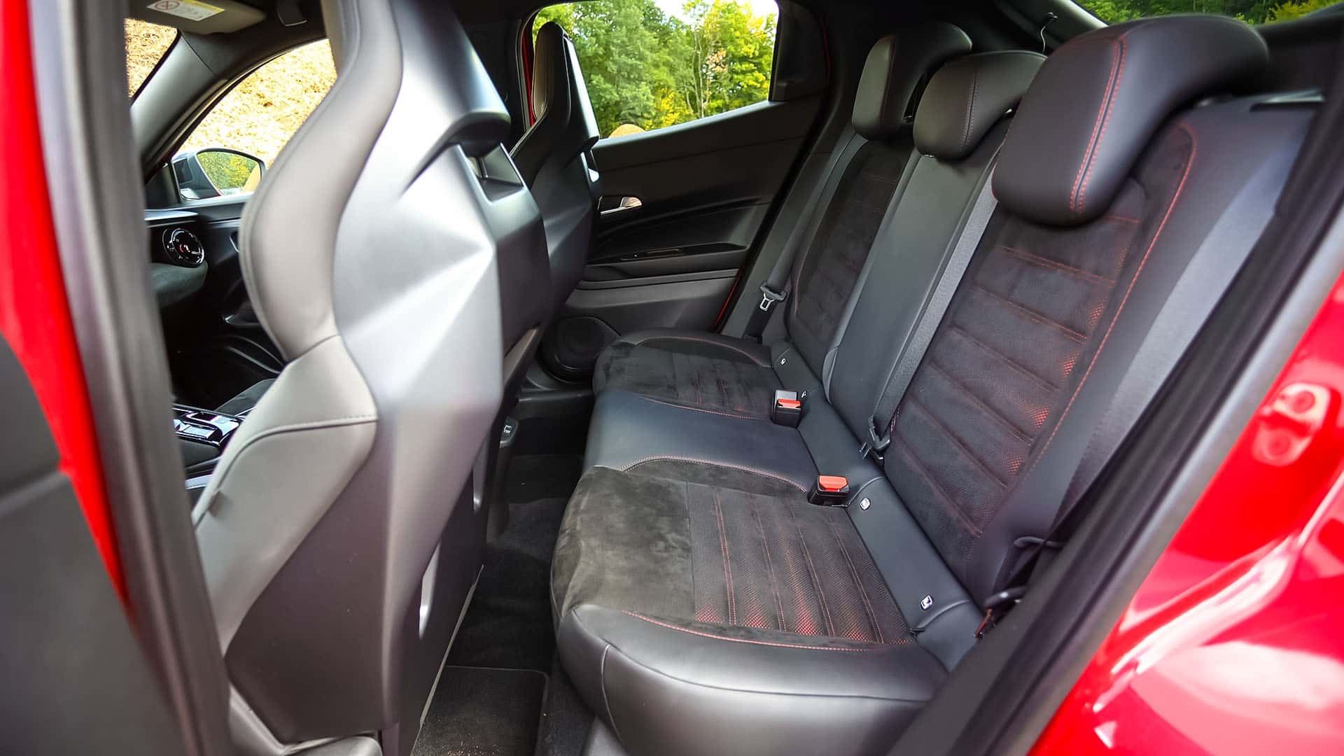 Alfa Romeo Junior Elettrica Veloce (2025) im Test