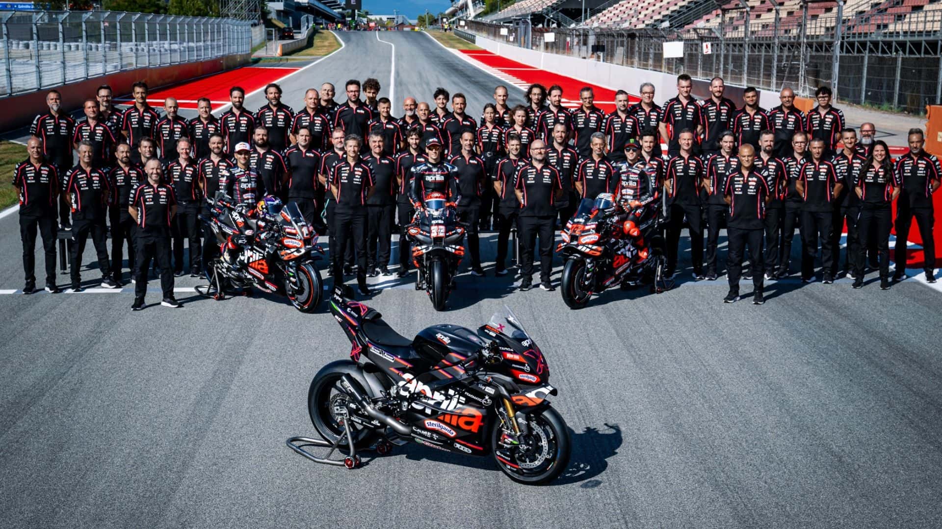 Aprilia RSV4 X-GP - Foto Grup