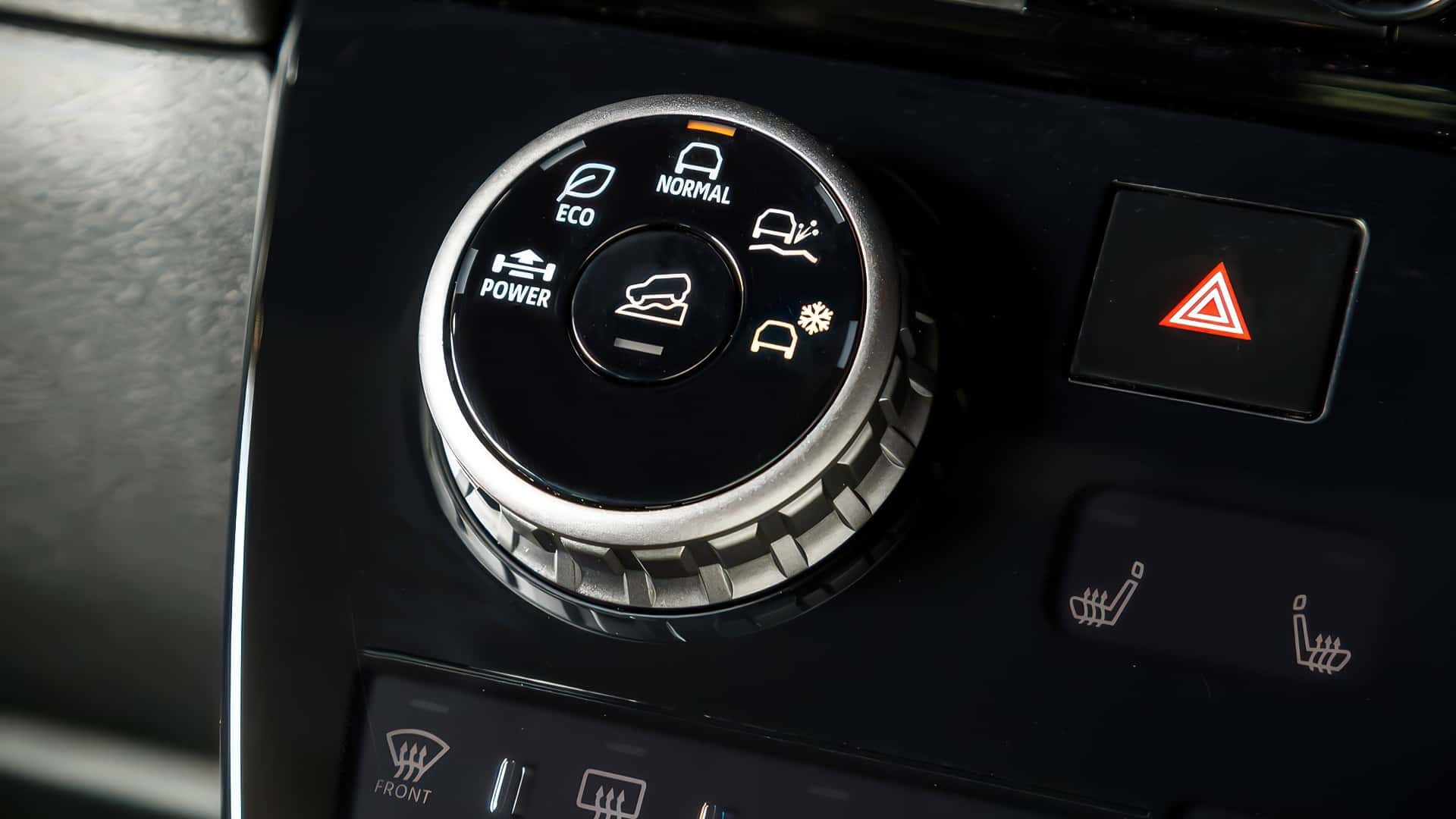 Mitsubishi Delica Mini (2025)