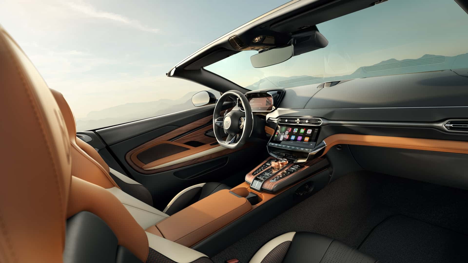 60e anniversaire de l'Aston Martin DB12 et de la Vanquish Volante