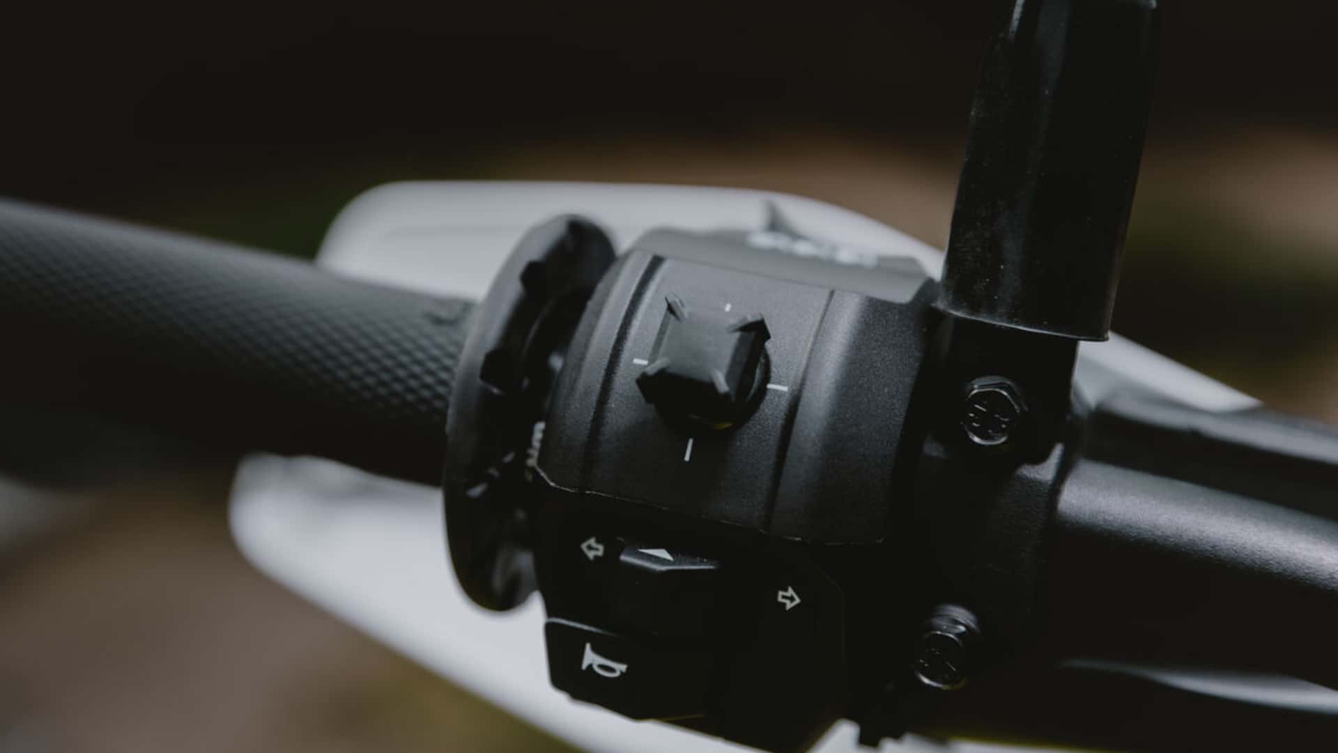 Husqvarna 701 Enduro y 701 Supermoto (2026)