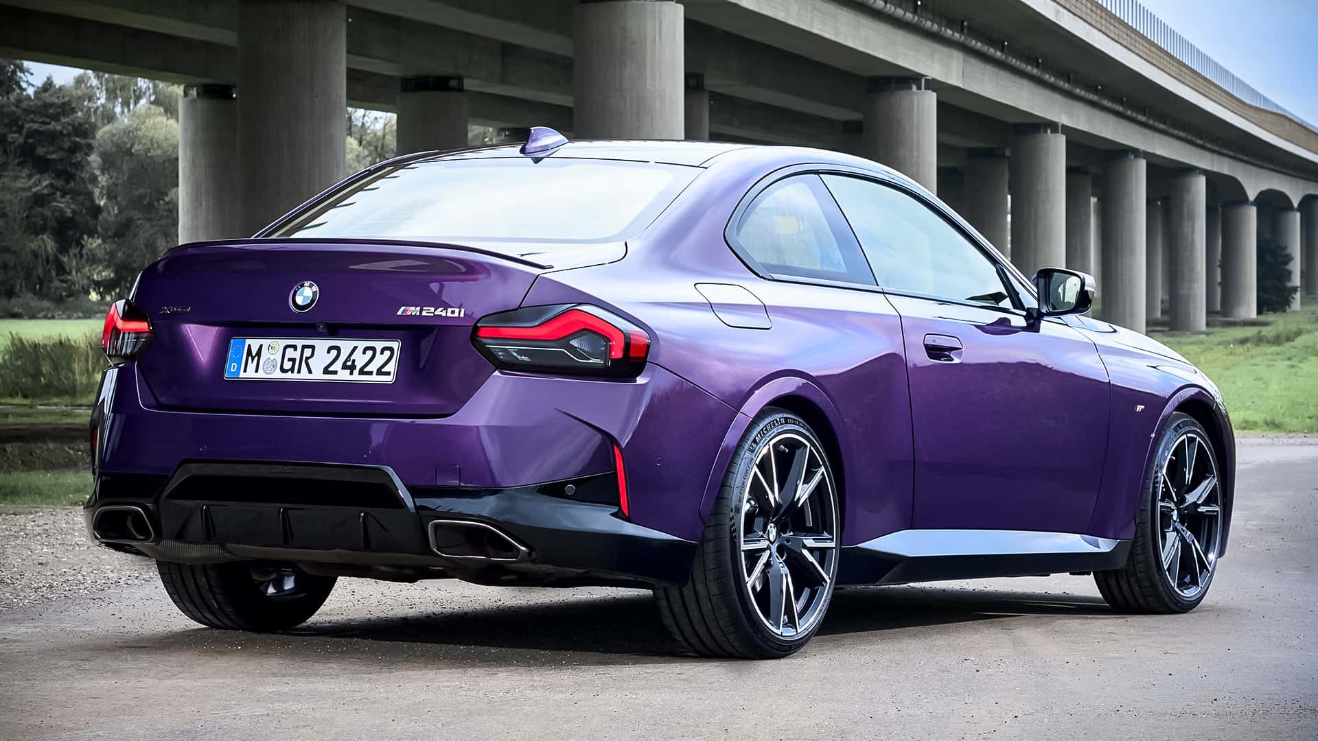 BMW M240i xDrive Coupé