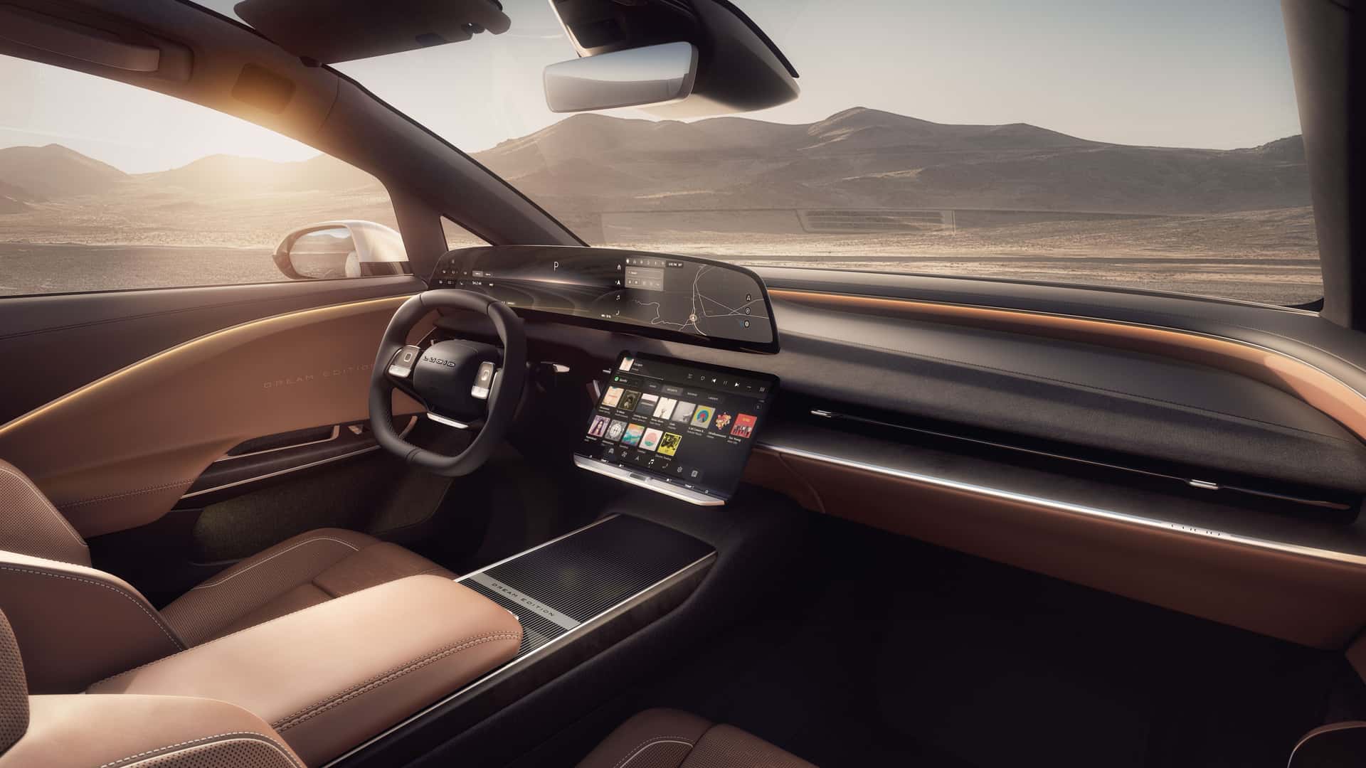 LM23_Gravity-Interior_02_3Q-Cockpit-Dash-UI