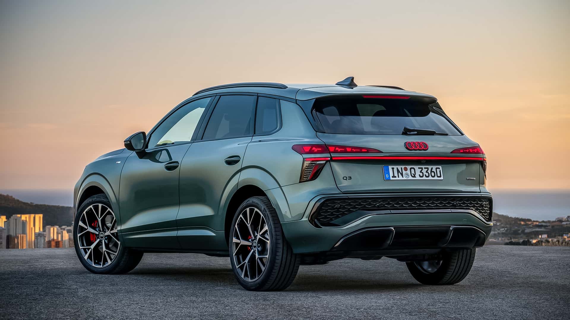 <p>2026 Audi Q3 S Line</p>