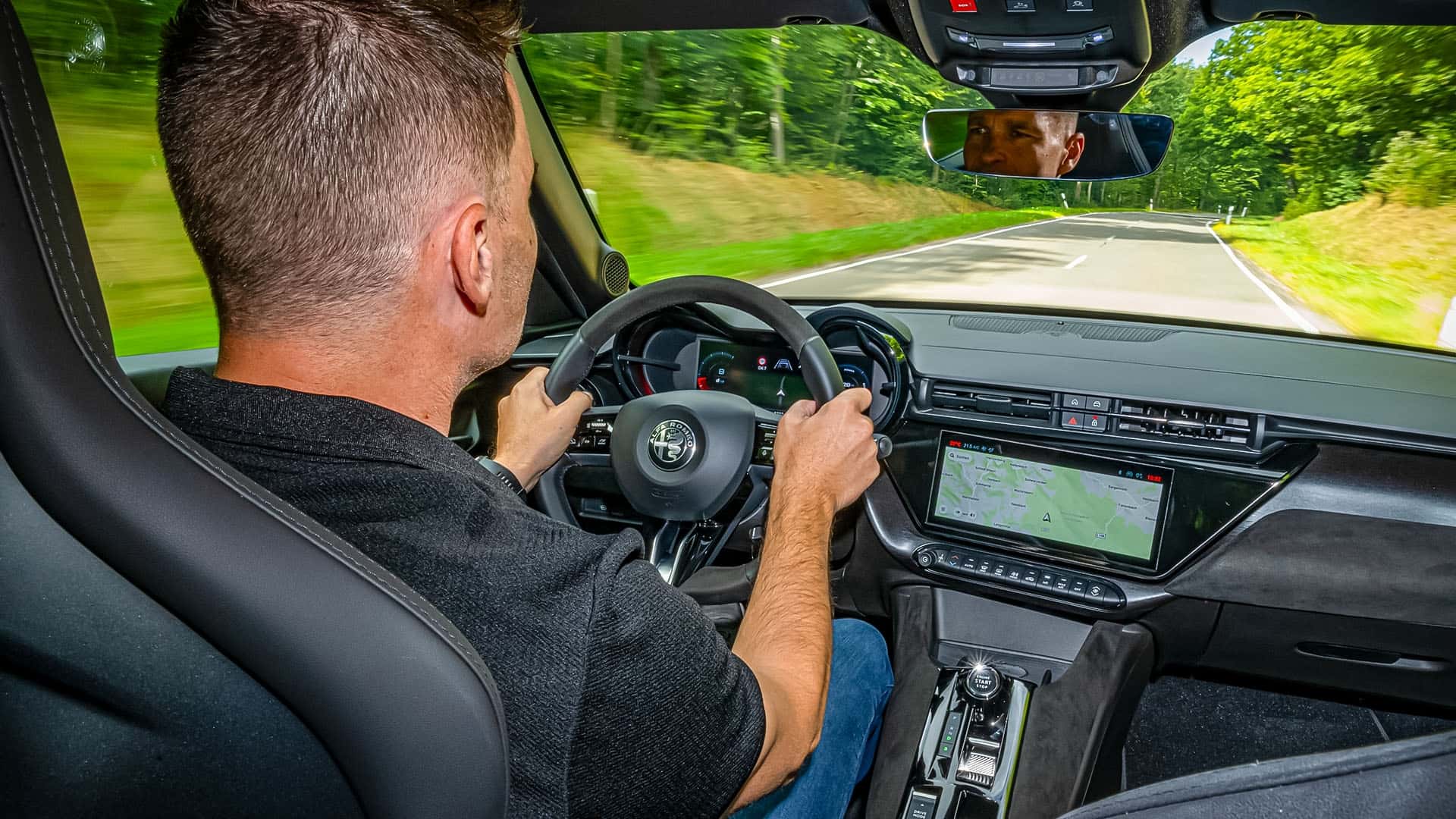 Alfa Romeo Junior Elettrica Veloce (2025) im Test