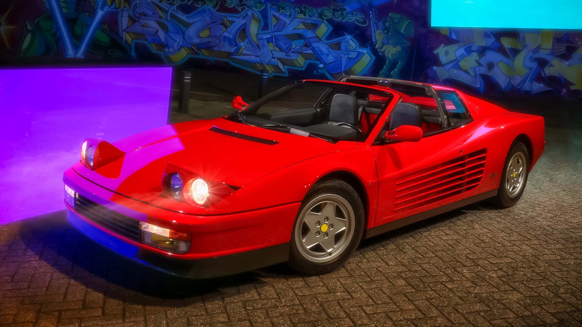 Después de 40 años por fin hay un Ferrari Testarossa Targa