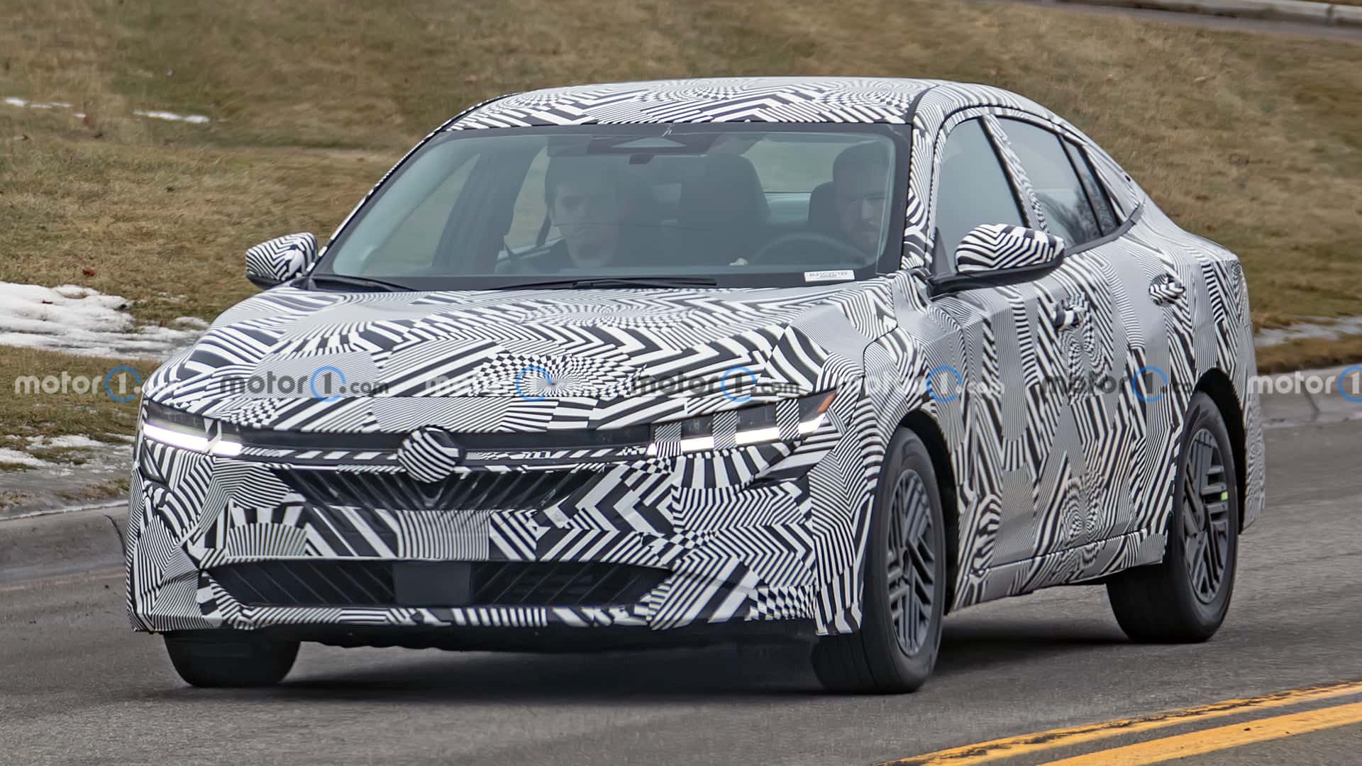 New Nissan Altima Front View Spy Photo