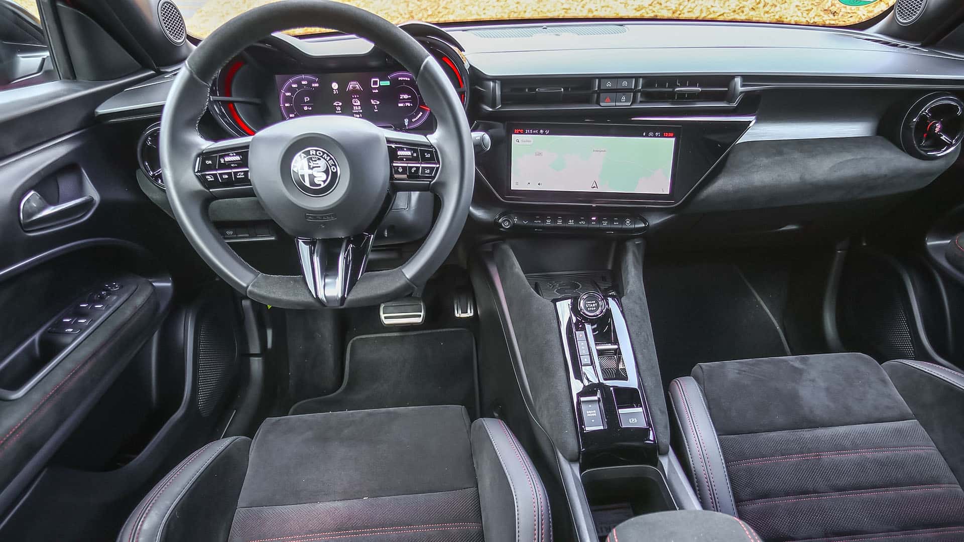 Alfa Romeo Junior Elettrica Veloce (2025) im Test