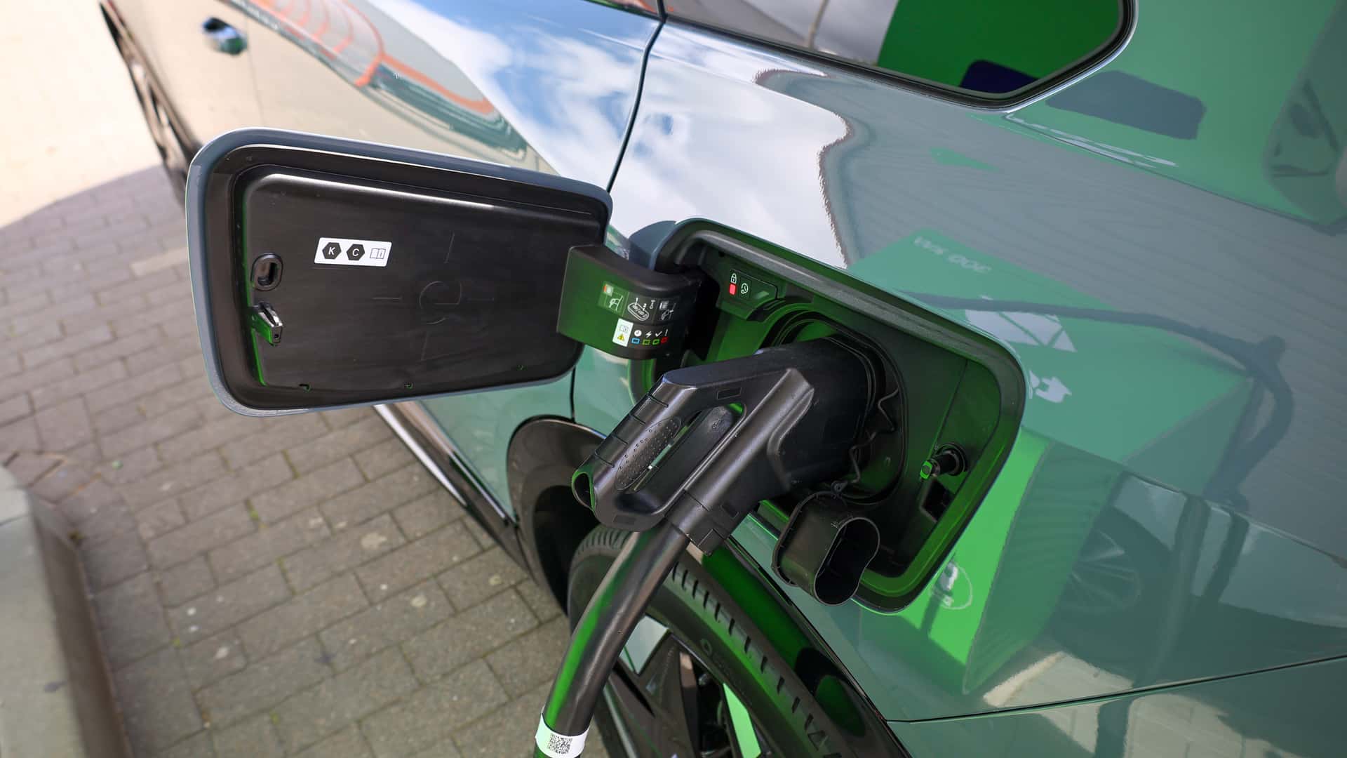 Opel Grandland Electric AWD Roadtrip Romo