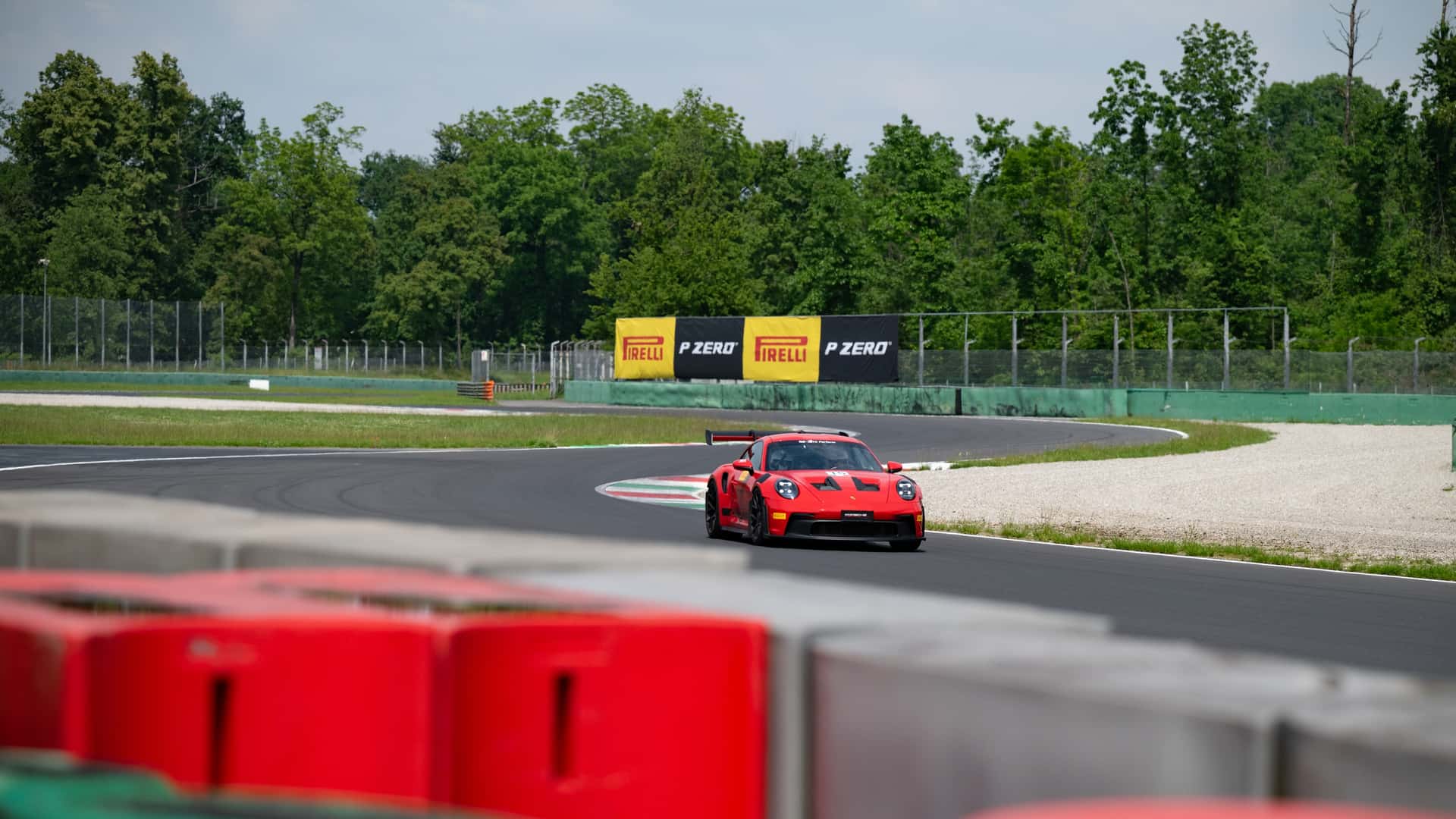 Porsche 911 GT3 RS Monza