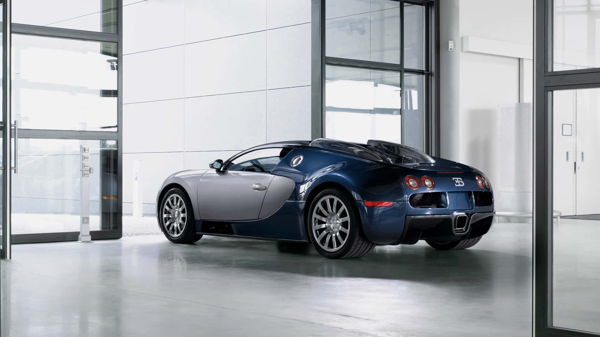 Bugatti Veyron 20 Years