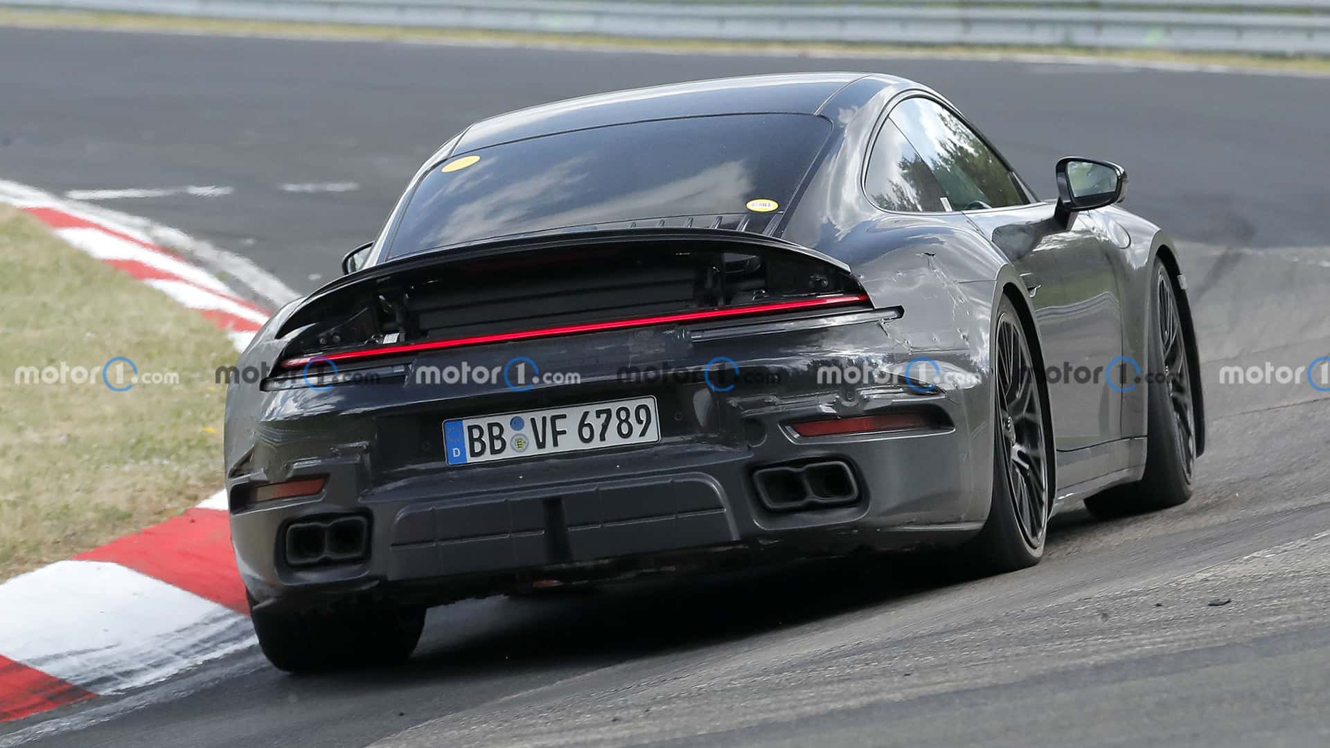 Porsche 911 Turbo Touring (2026) Erlkönig