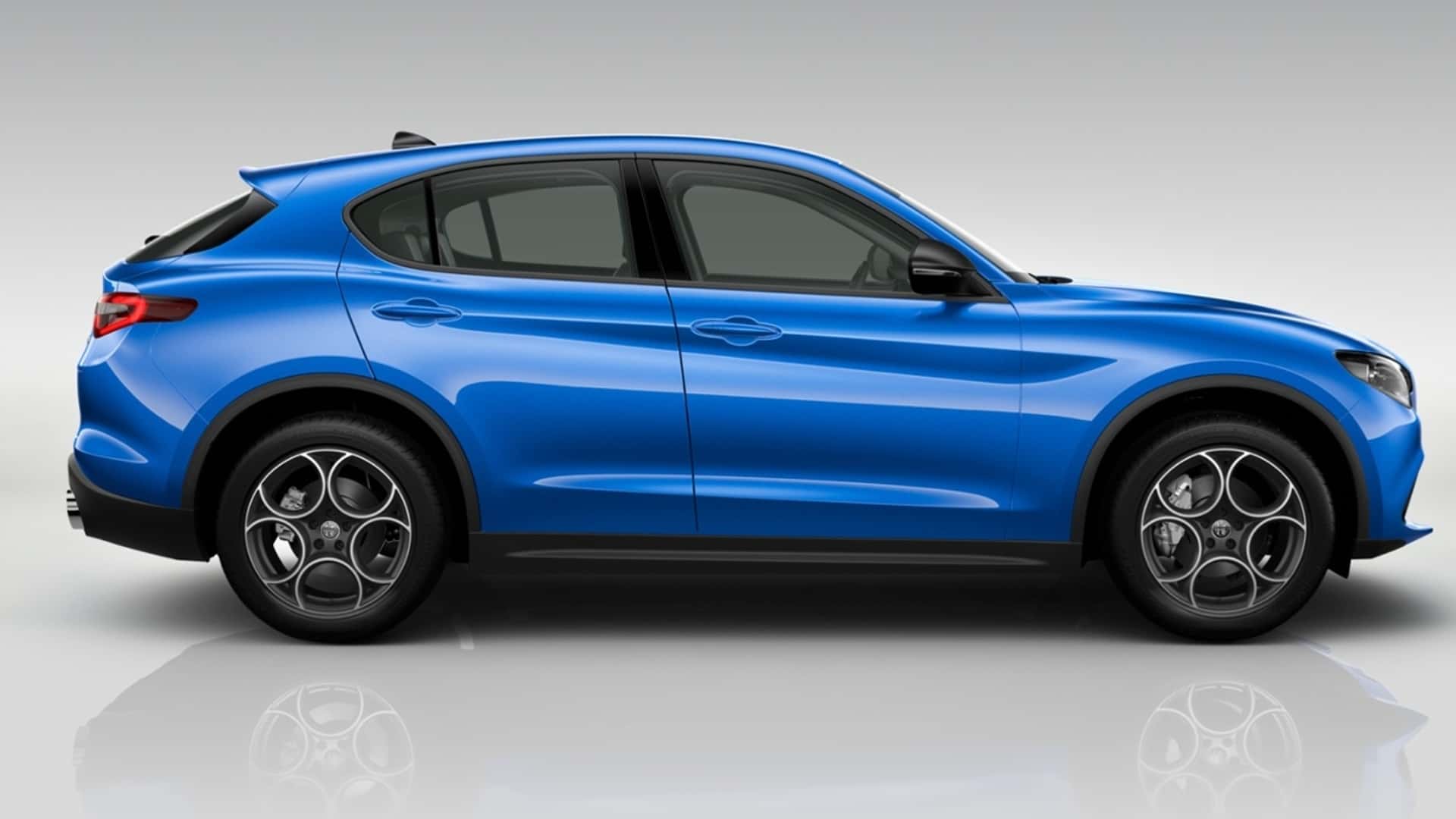 Nuevo Alfa Romeo Stelvio 2025: ¿precio? ¡Oferta -10.120 €, Sprint y al contado!
