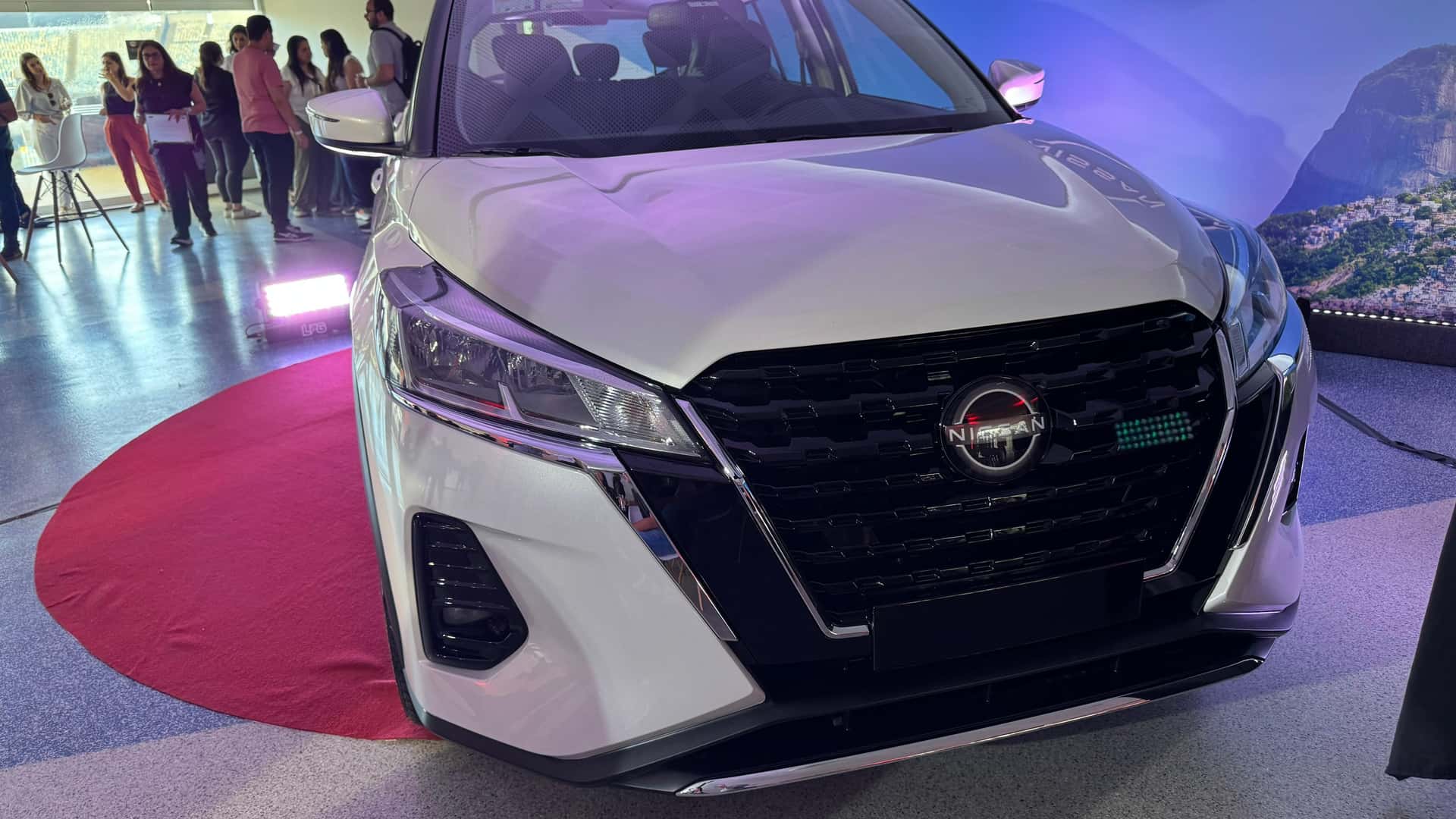 Nissan Kicks Play 2026 (Live)