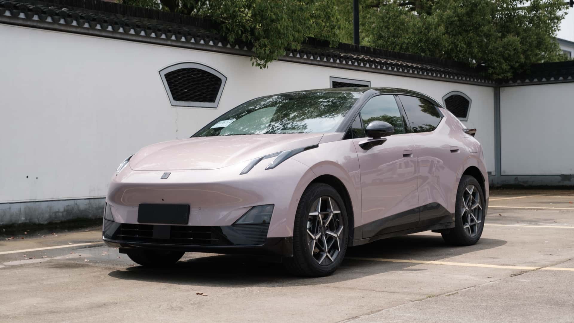 Foto-foto Lynk & Co Z20 di Tiongkok, Shanghai Auto Show 2025