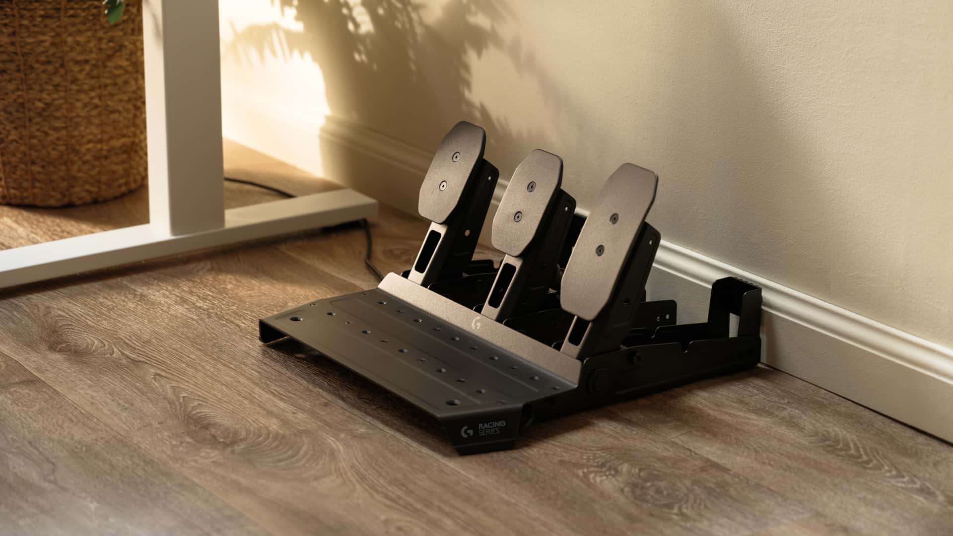 Logitech RS50 and RS pedals