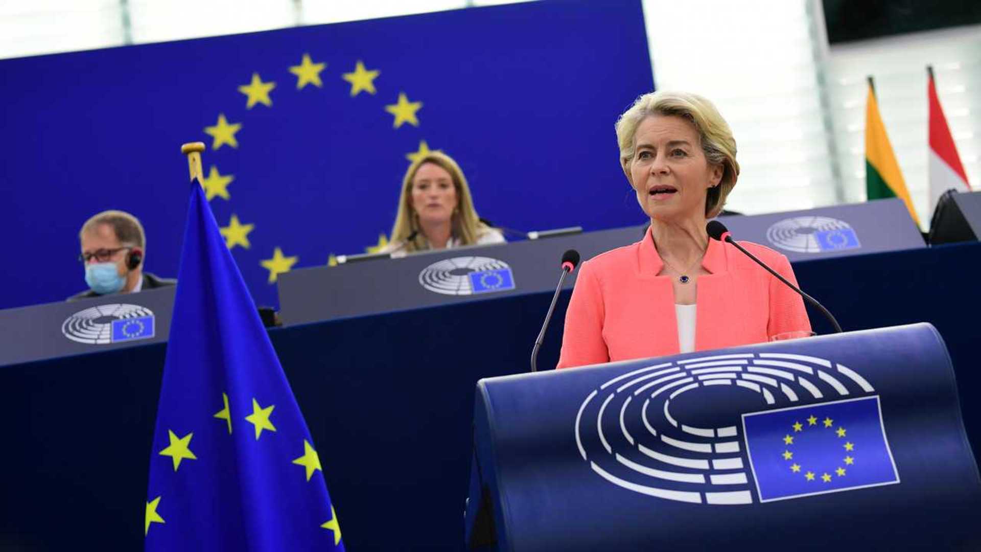 Europa tiene un plan para producir más coches eléctricos baratos