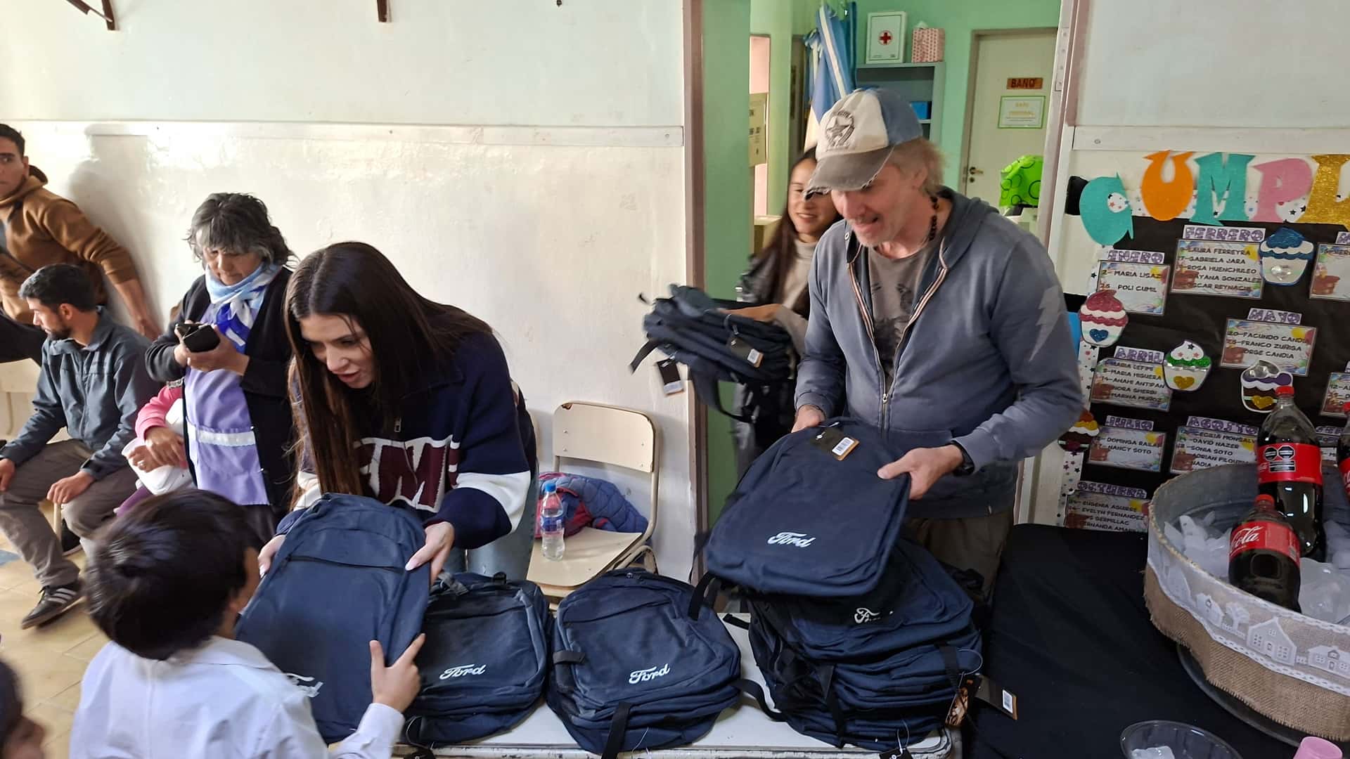 Ford re inauguró la escuela de Paso de Sapo