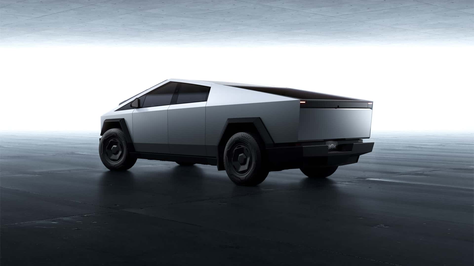 Tesla Cybertruck Long Range (2025)