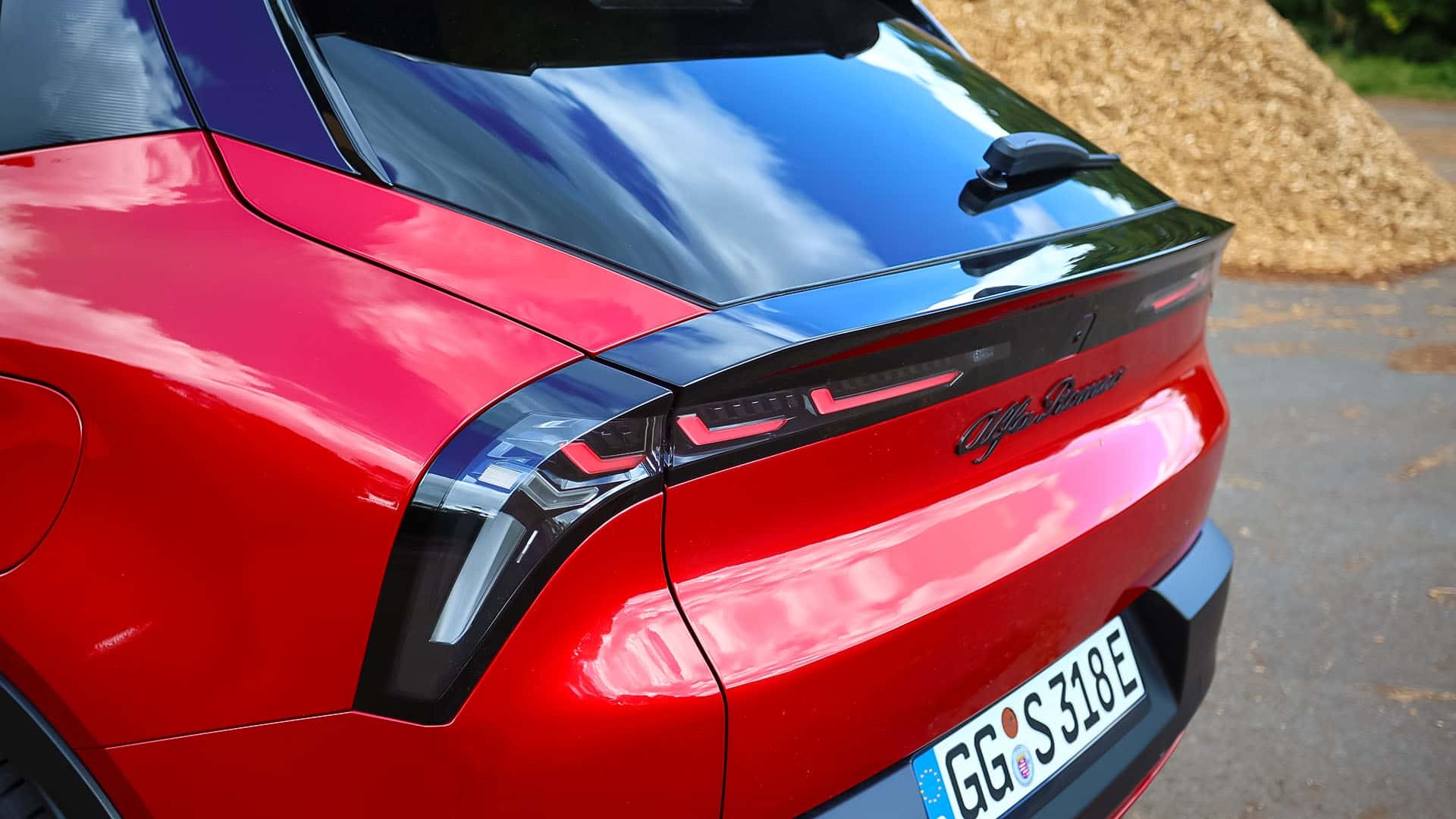 Alfa Romeo Junior Elettrica Veloce (2025) im Test