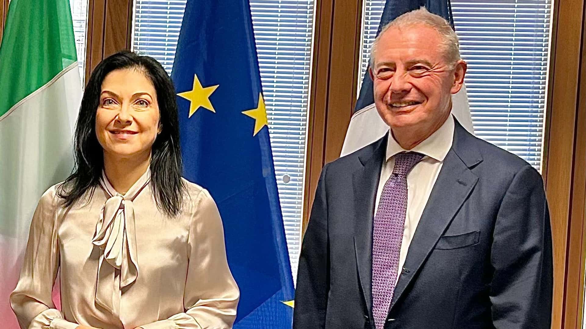 Une alliance italo-allemande pour le "changement de cap" de l'automobile dans l'UE