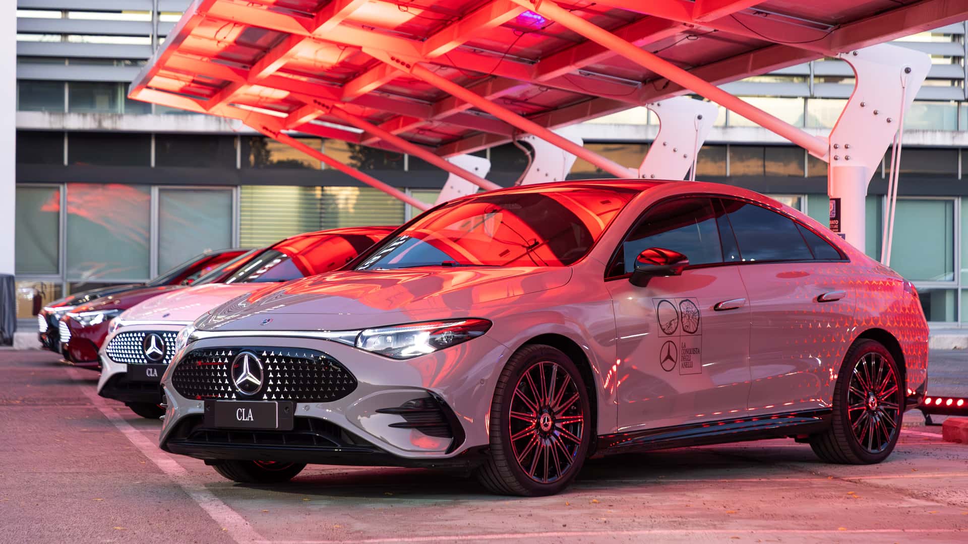 La Mercedes CLA 250+ sur le Grand périphérique de Rome