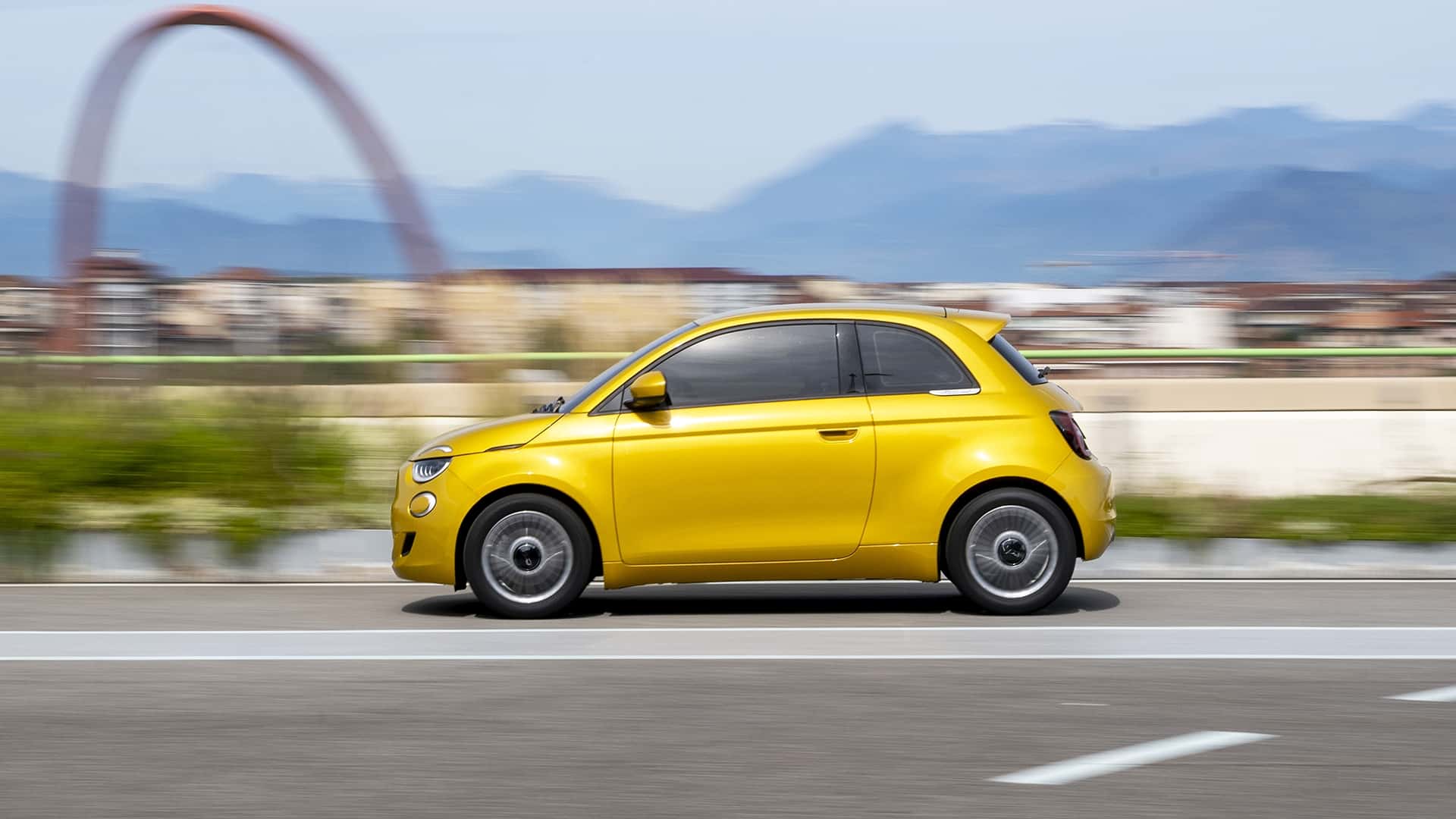 Fiat 500 Hybrid Sondermodell Torino für Italien (2025)