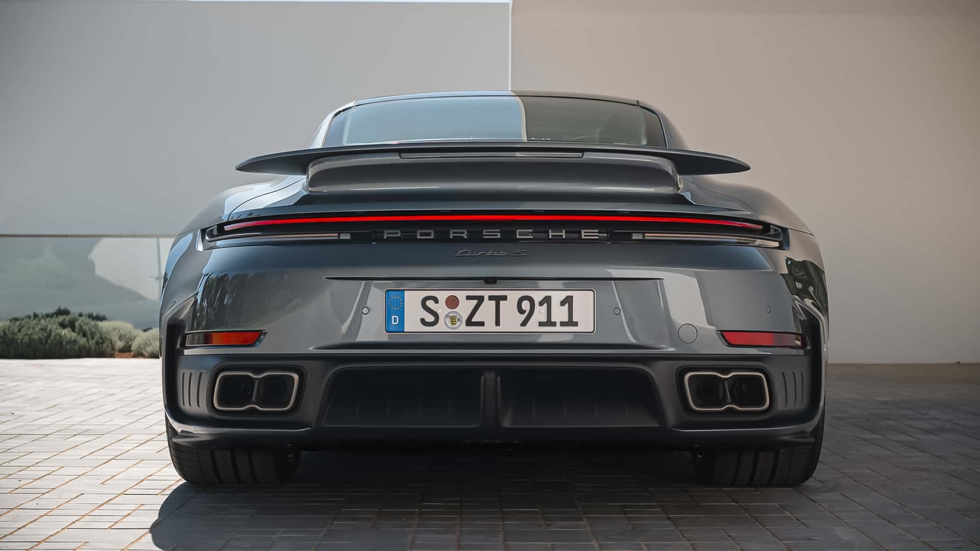 Porsche 911 Turbo S (2025)
