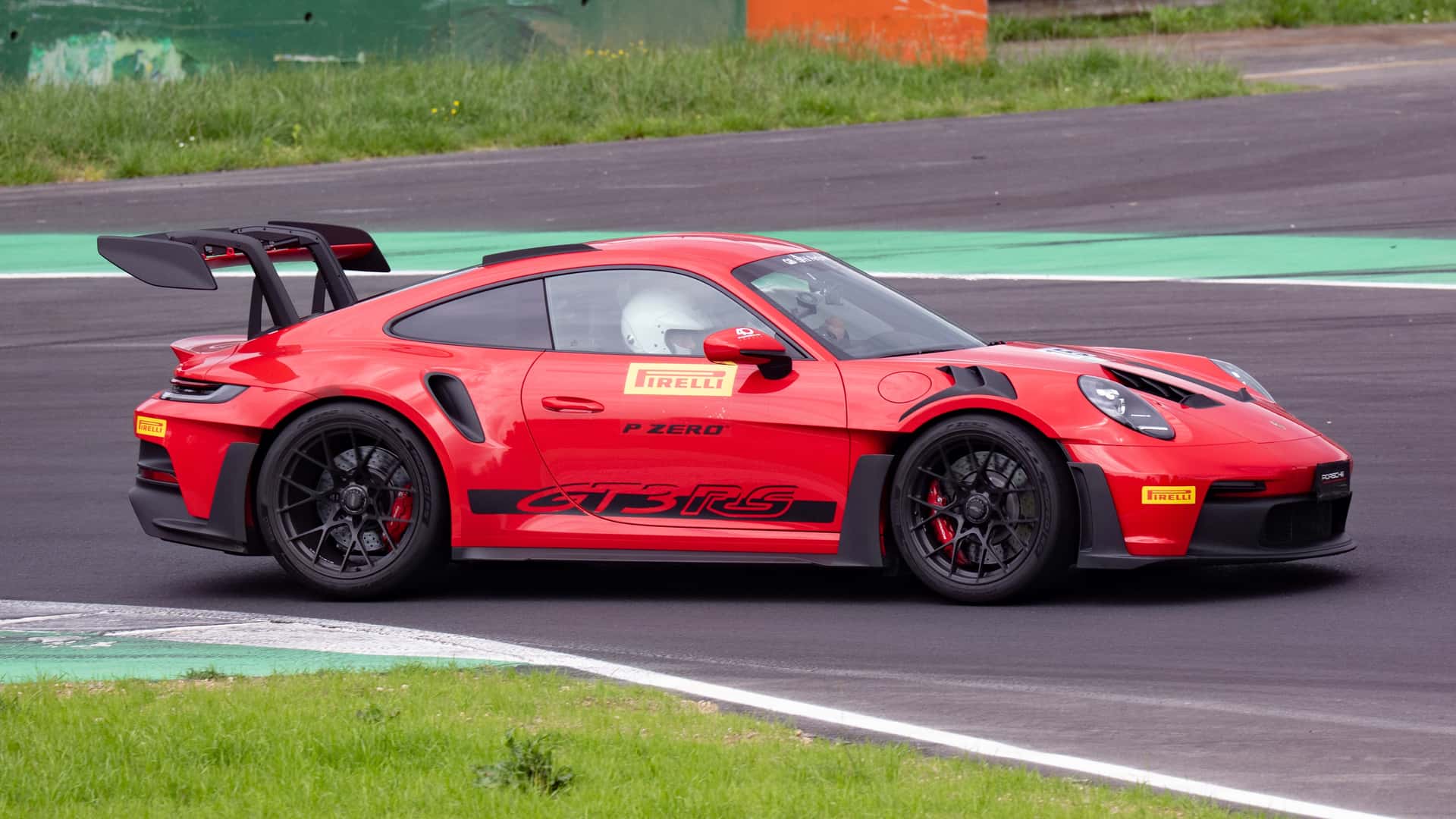 Porsche 911 GT3 RS Monza