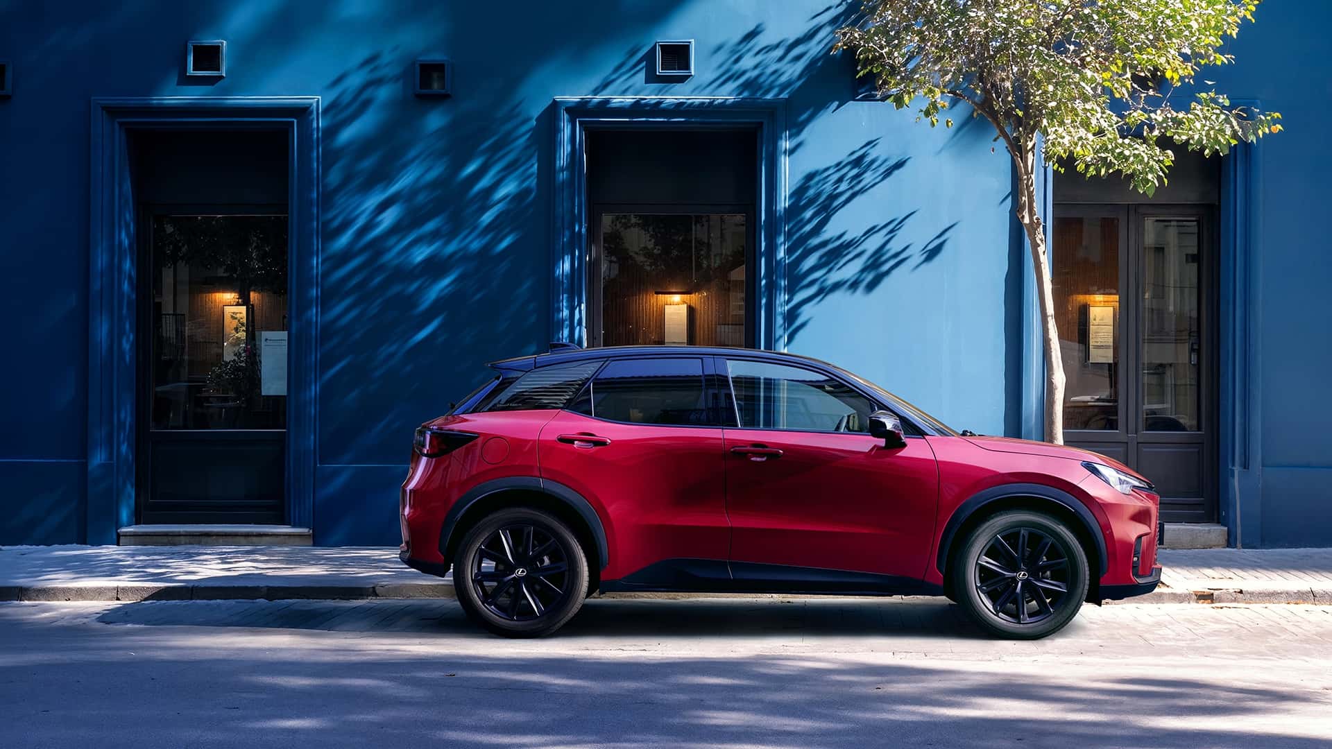 Lexus LBX Vibrant Edition 2025